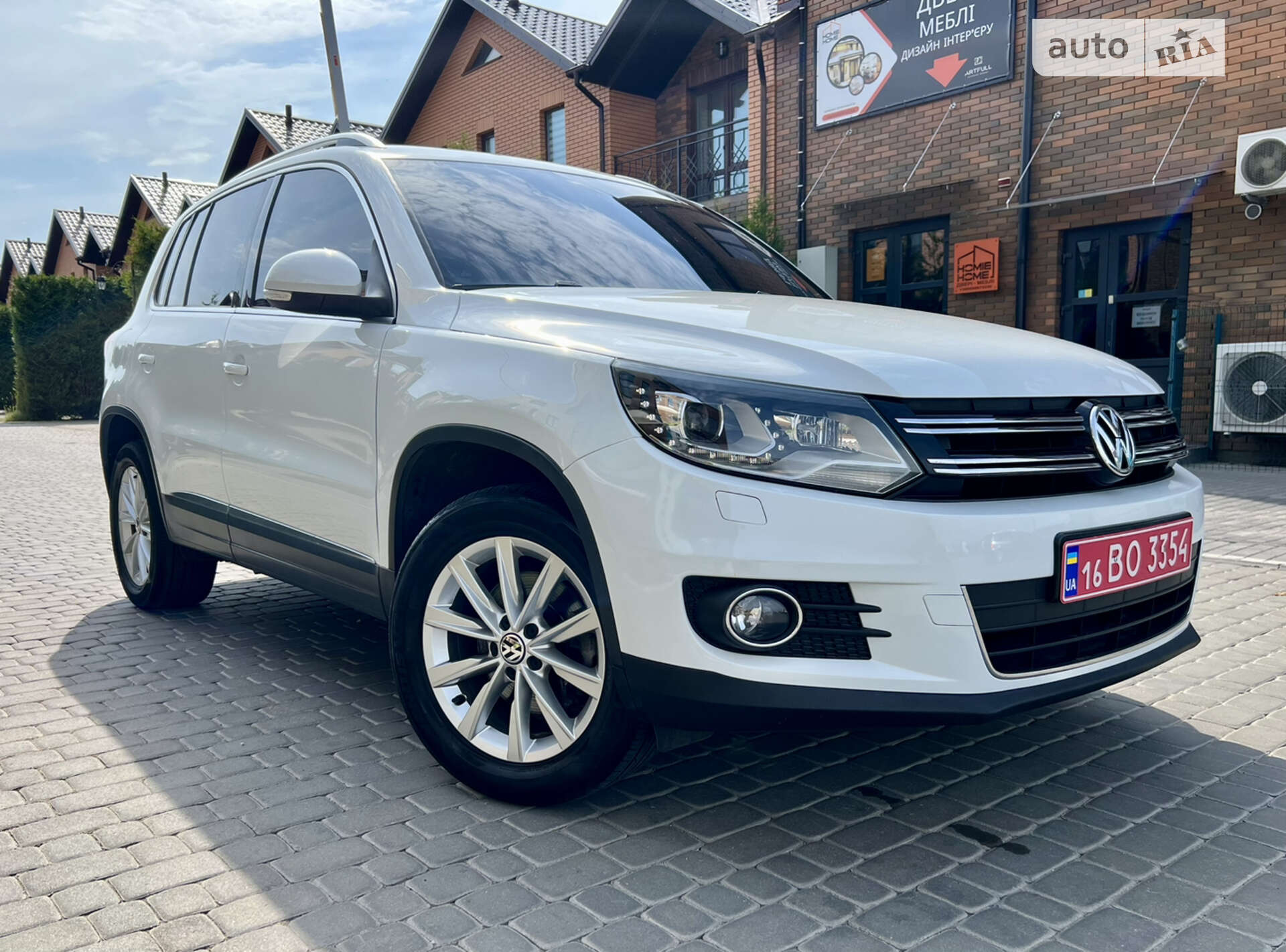 VOLKSWAGEN TIGUAN 2014