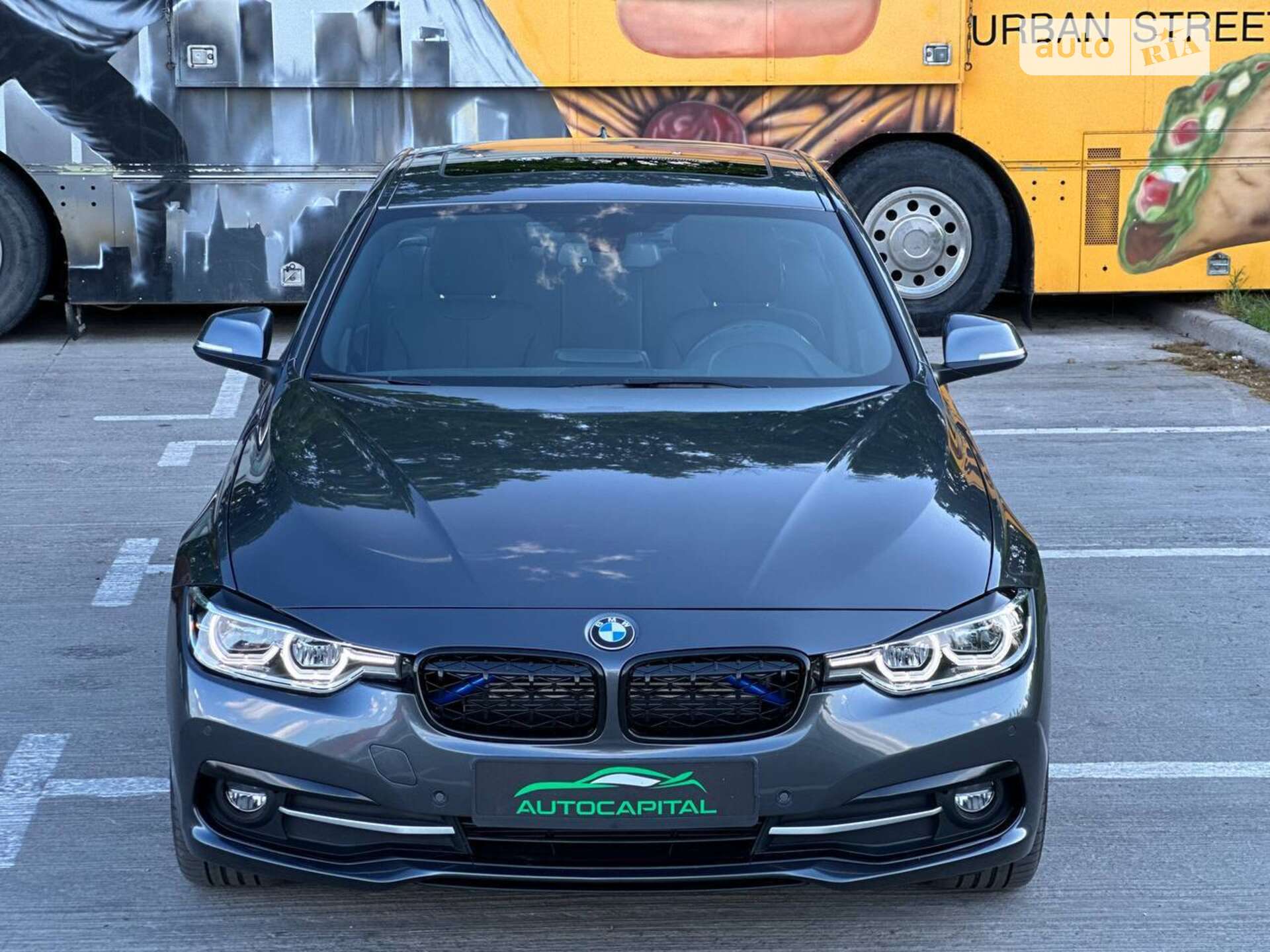 BMW 330Е 2017