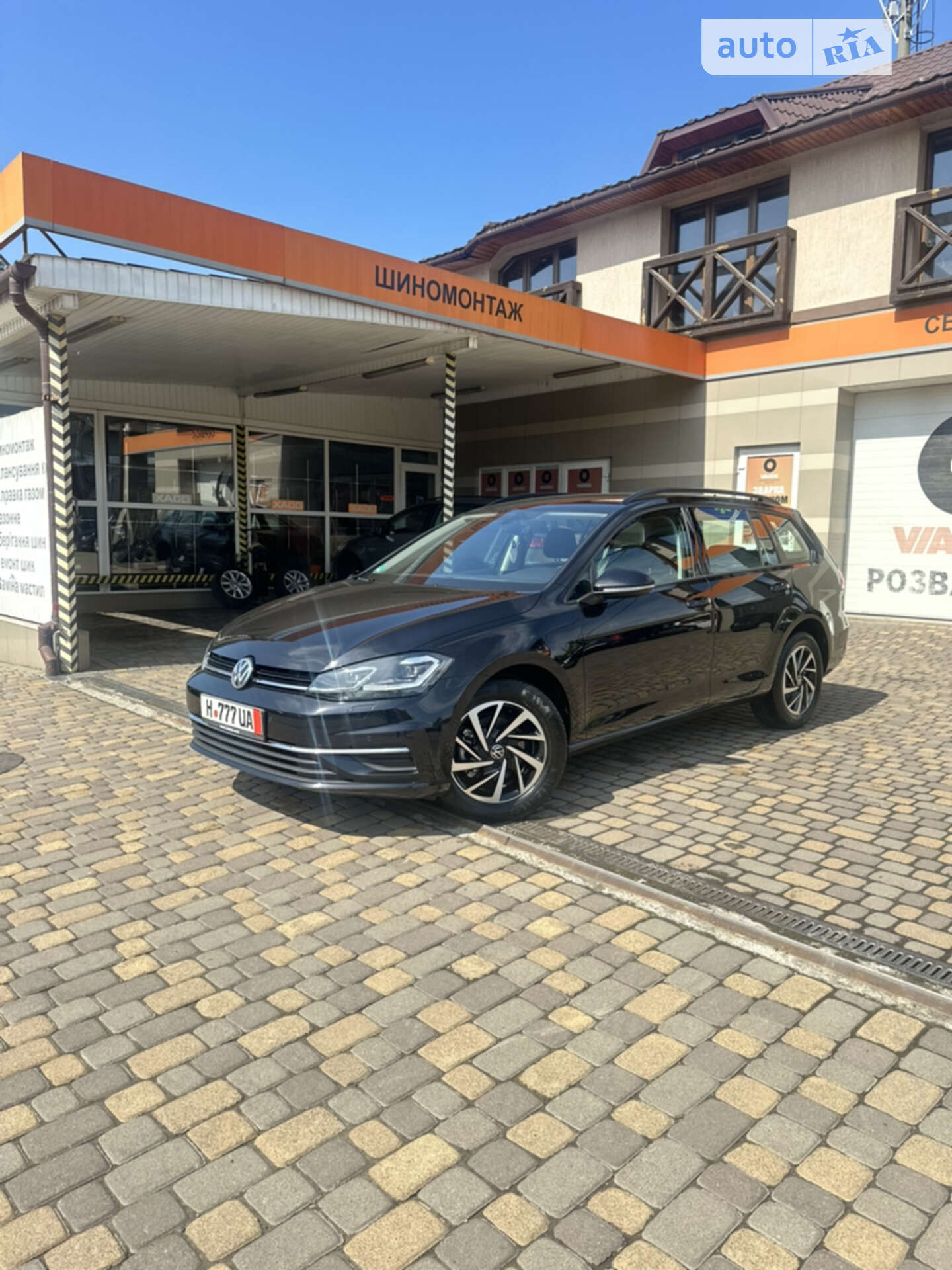 VOLKSWAGEN GOLF 2018
