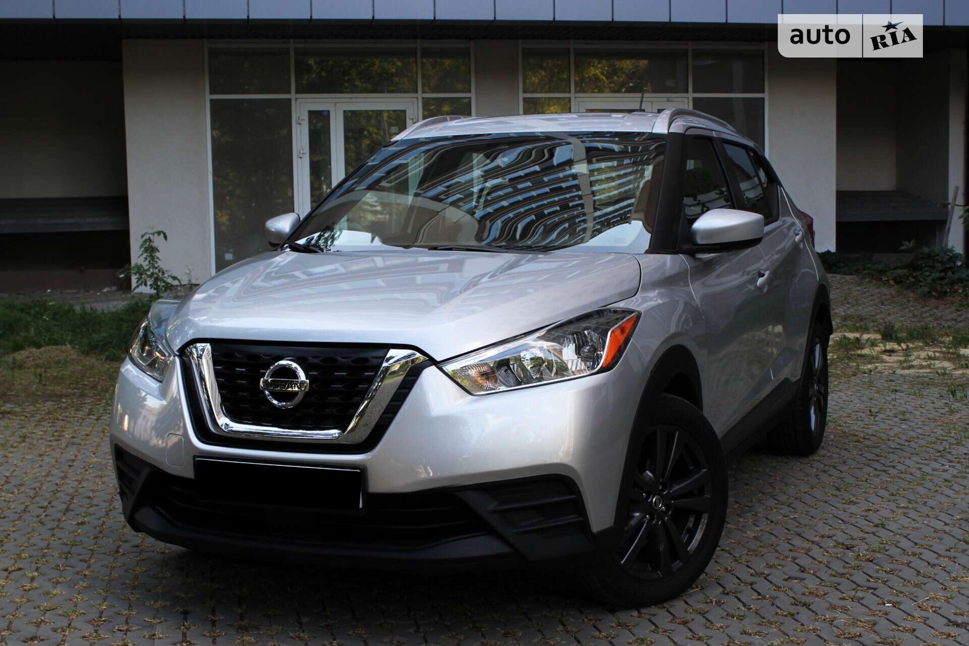 Головне фото звіту автомобіля NISSAN KICKS 2020