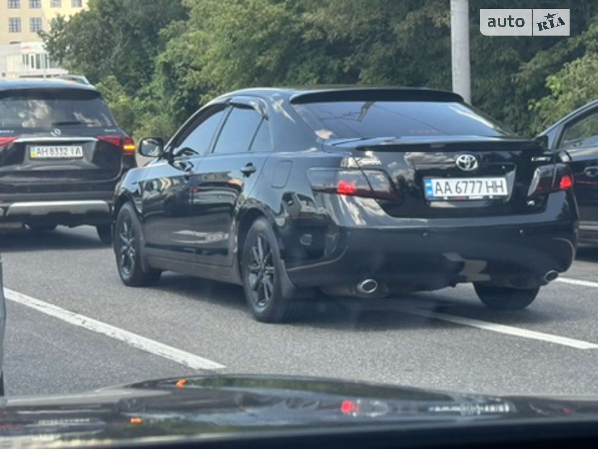 TOYOTA CAMRY
