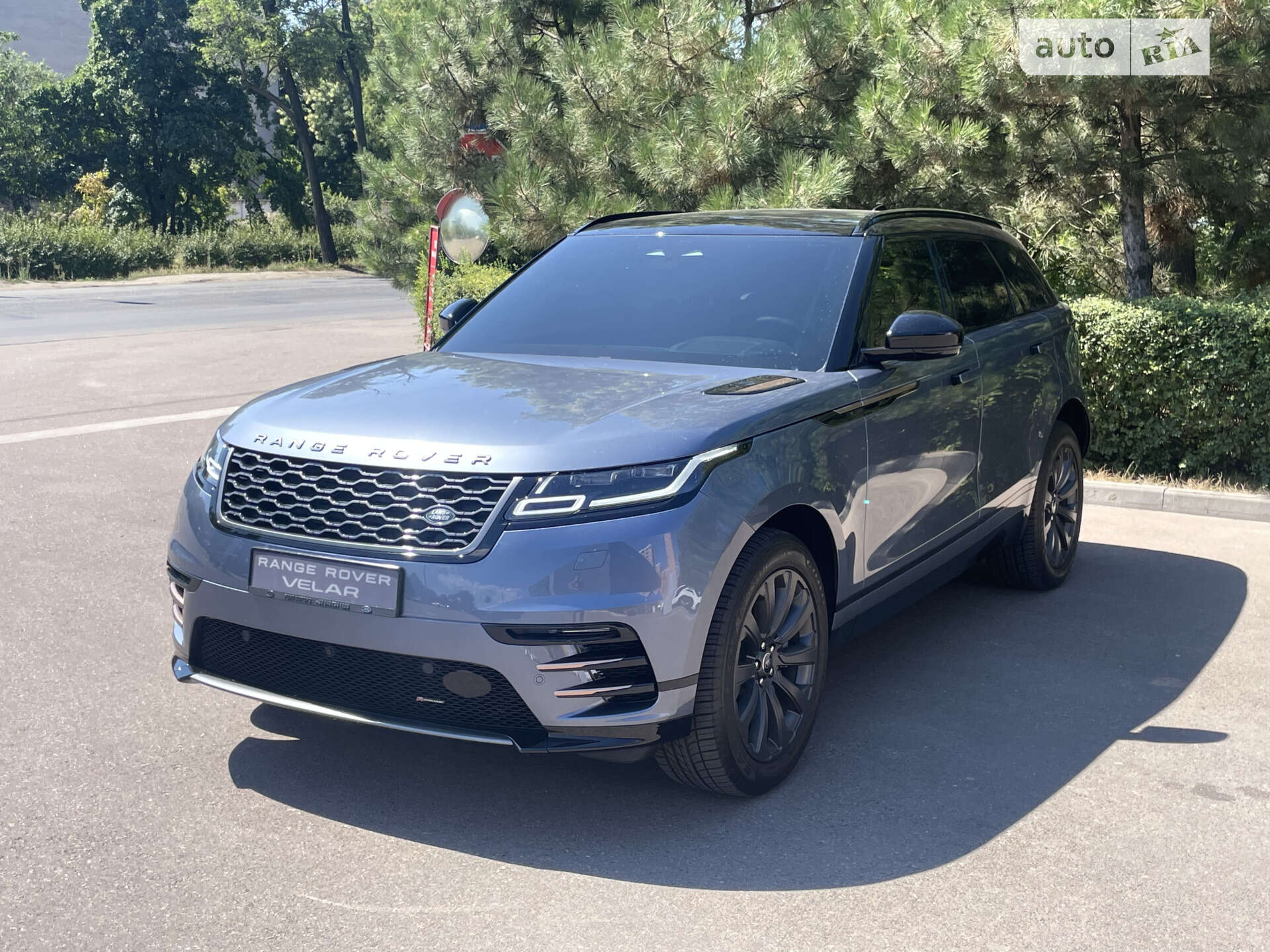LAND ROVER RANGE ROVER VELAR 2023