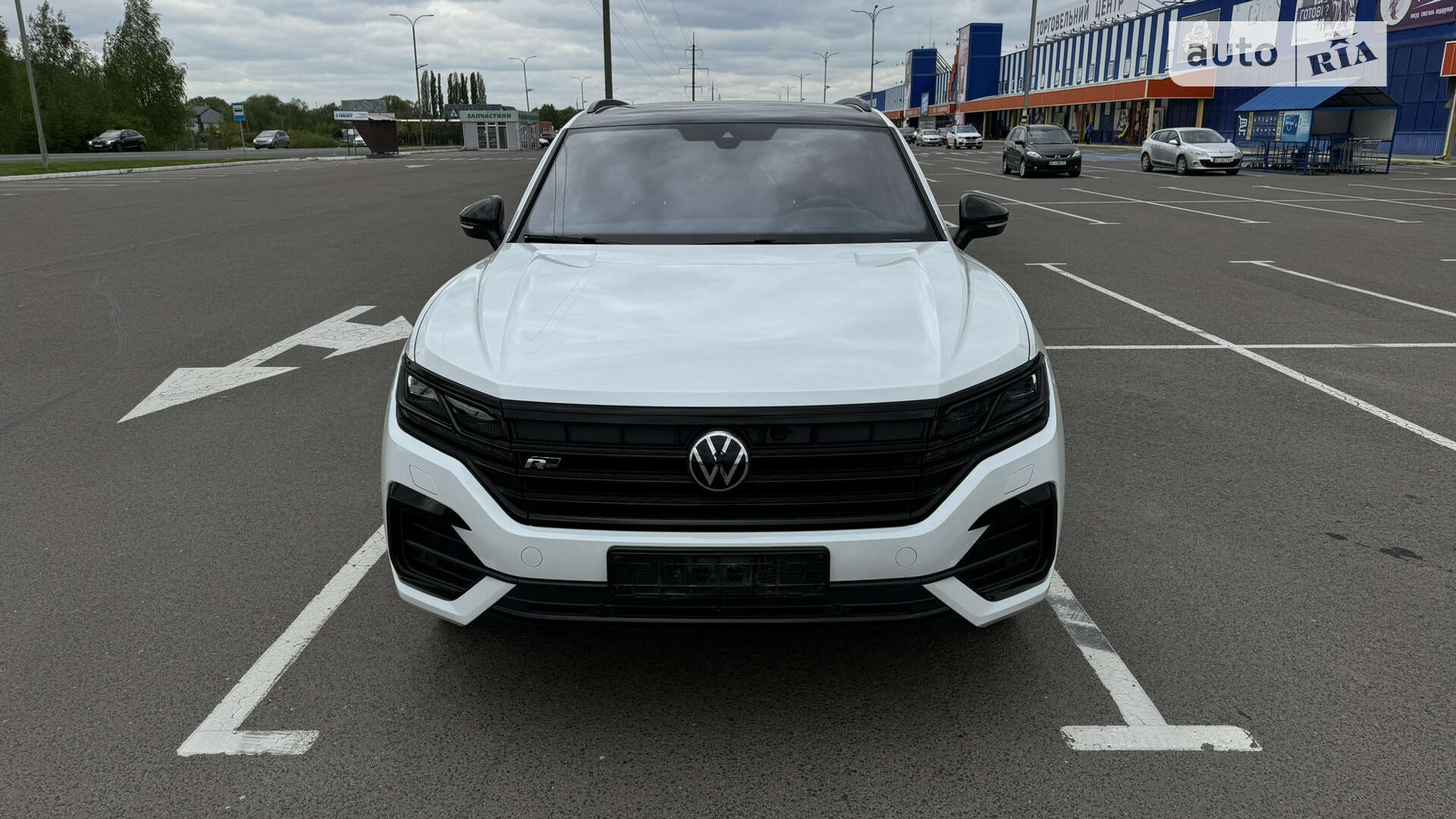 VOLKSWAGEN TOUAREG 2021