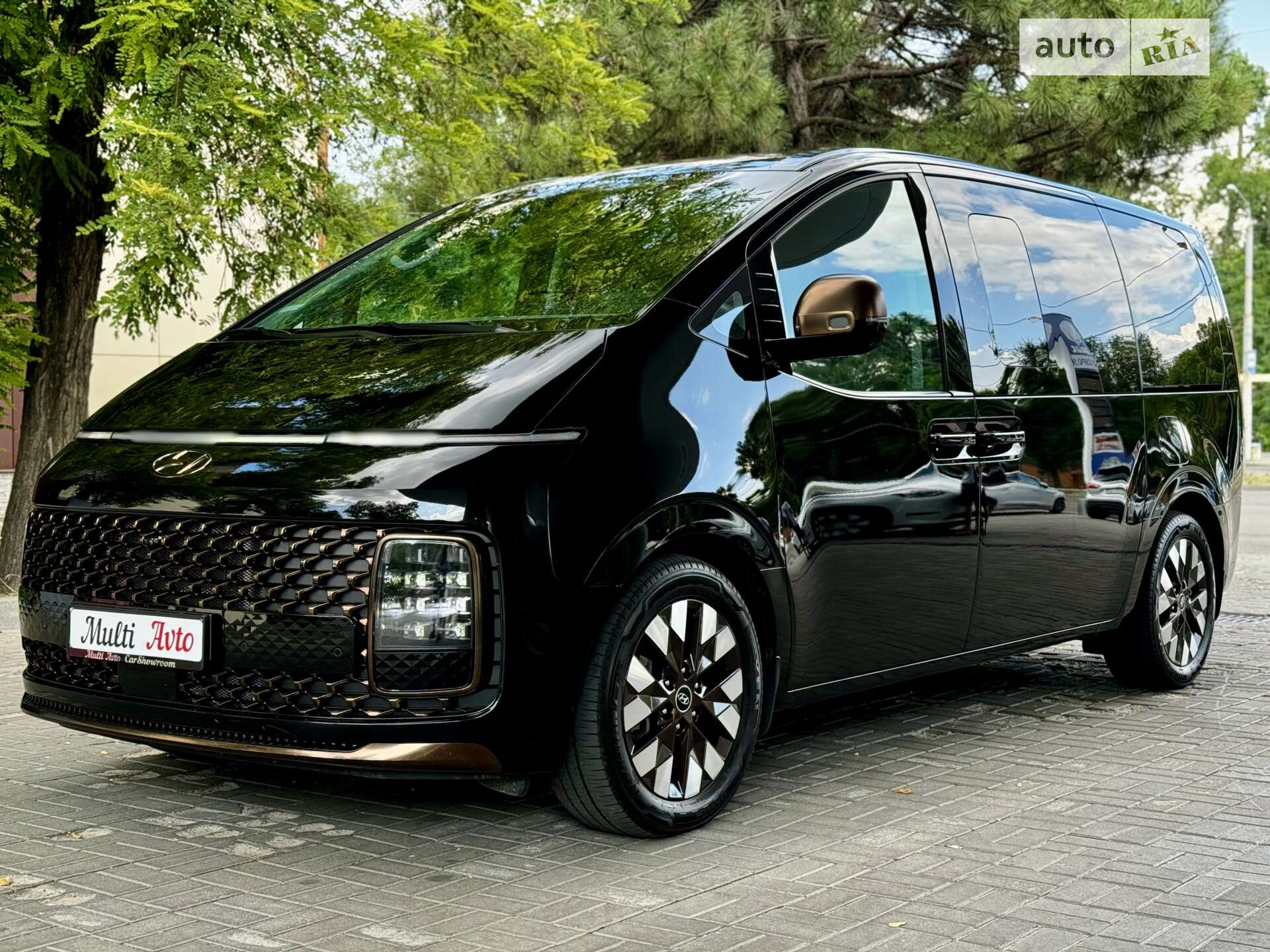 Hyundai Staria 2022