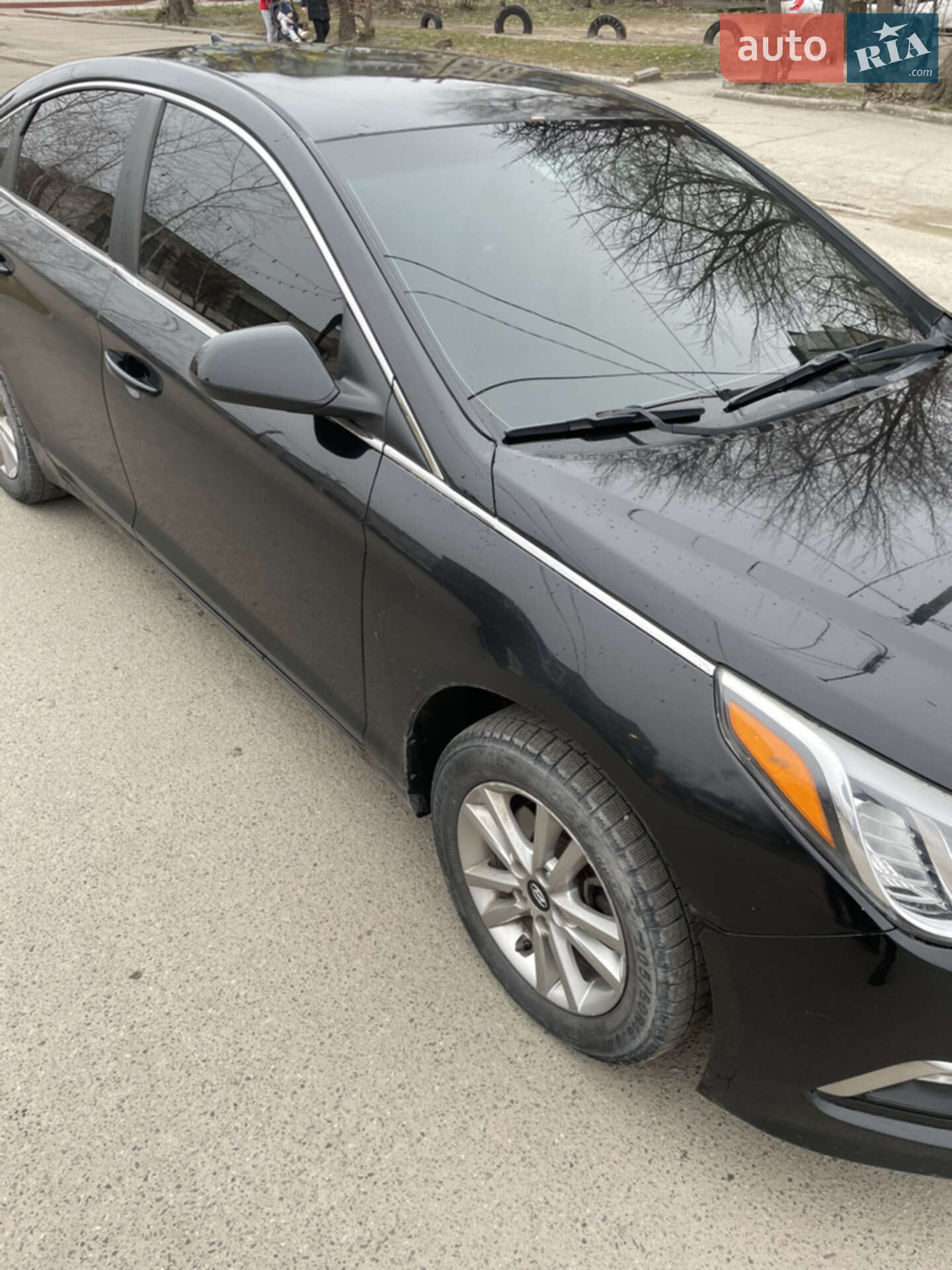 Головне фото звіту автомобіля HYUNDAI SONATA 2014