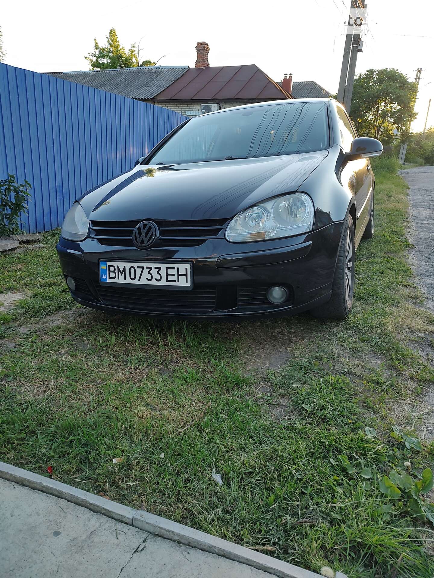 VOLKSWAGEN GOLF 2004