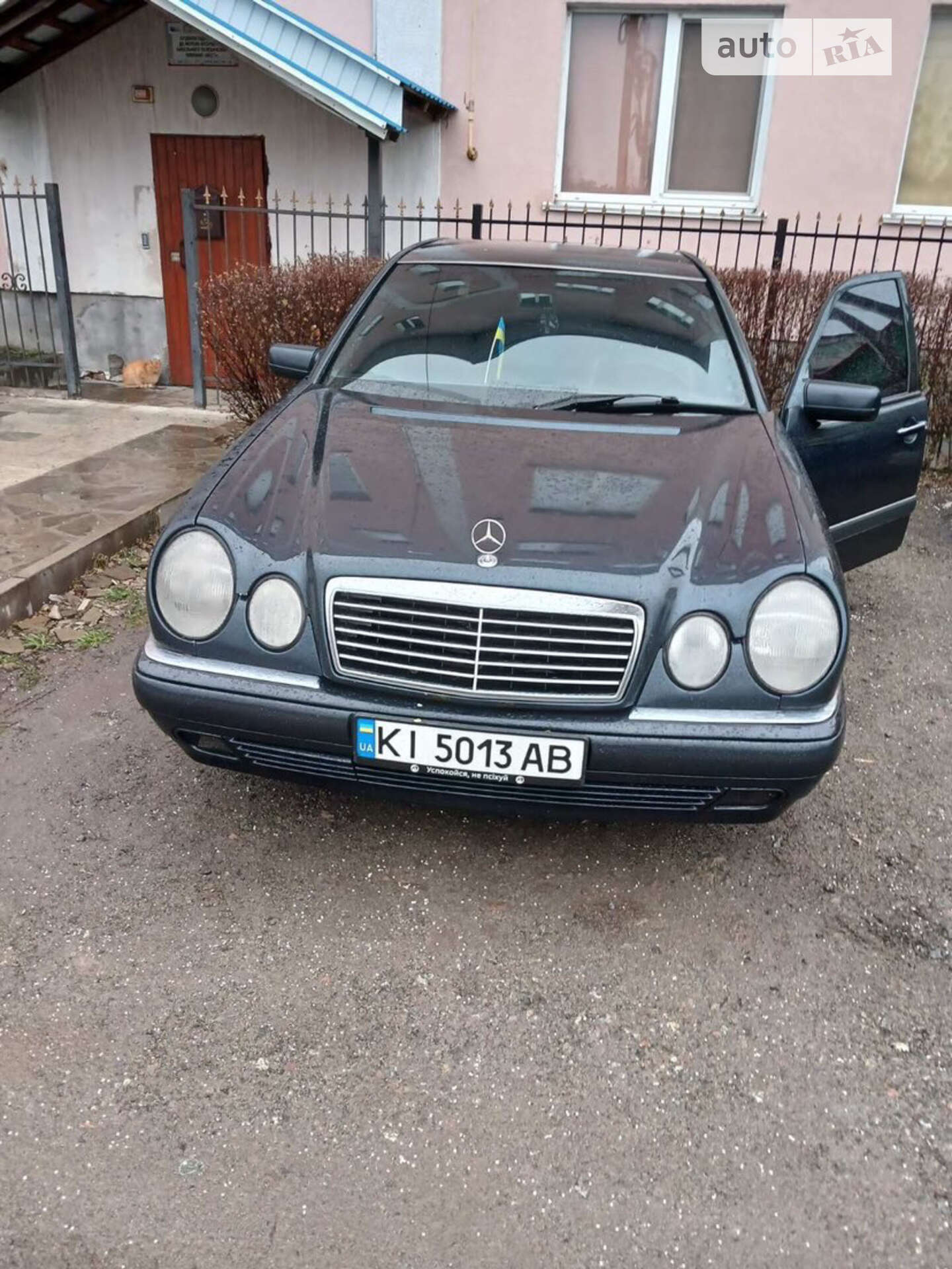 MERCEDES-BENZ 320 1998