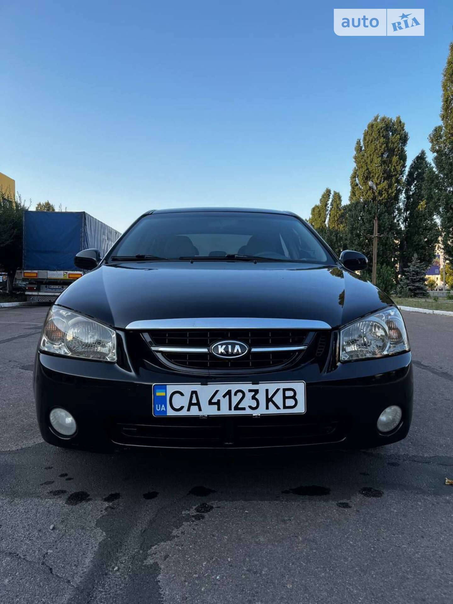 Головне фото звіту автомобіля KIA CERATO 2006