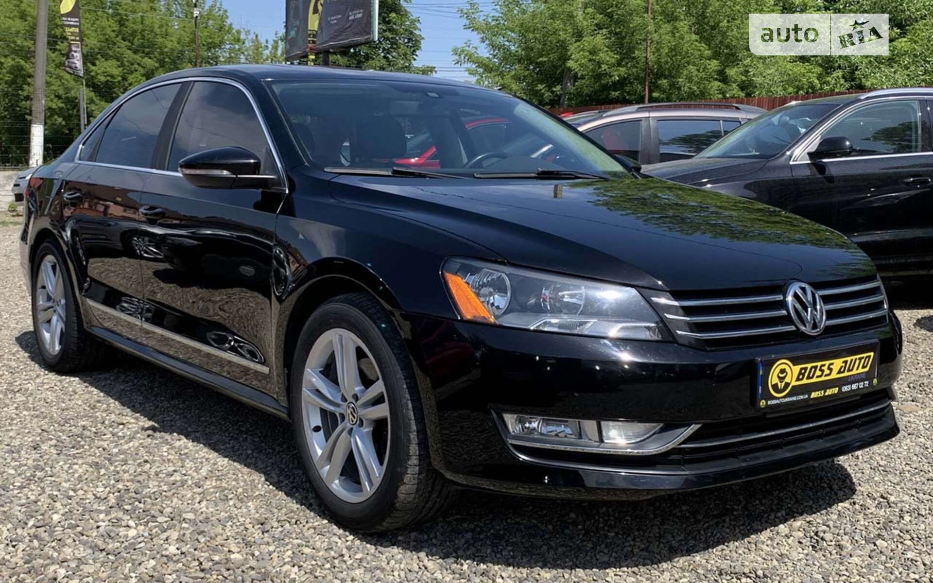 VOLKSWAGEN PASSAT 2012