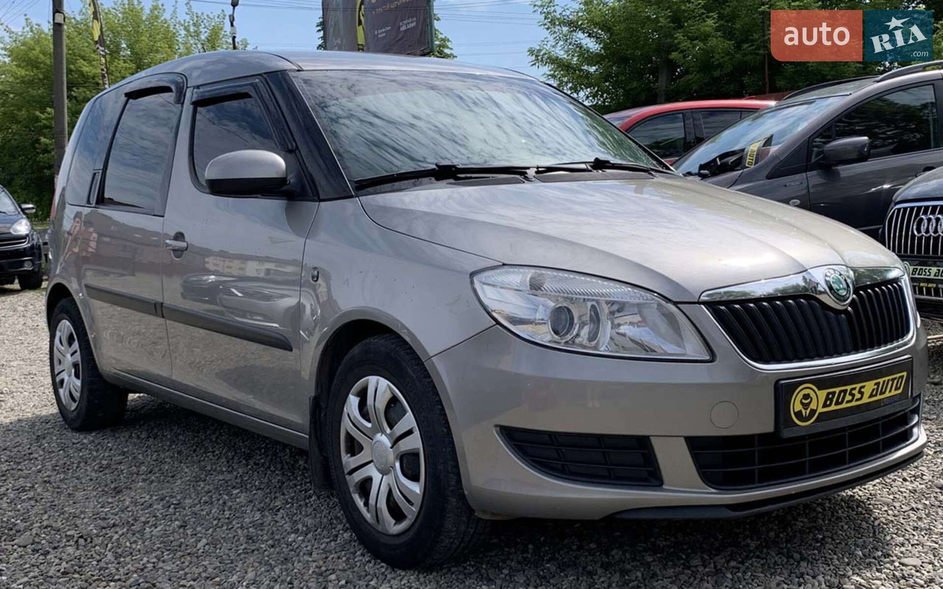 SKODA ROOMSTER 2012