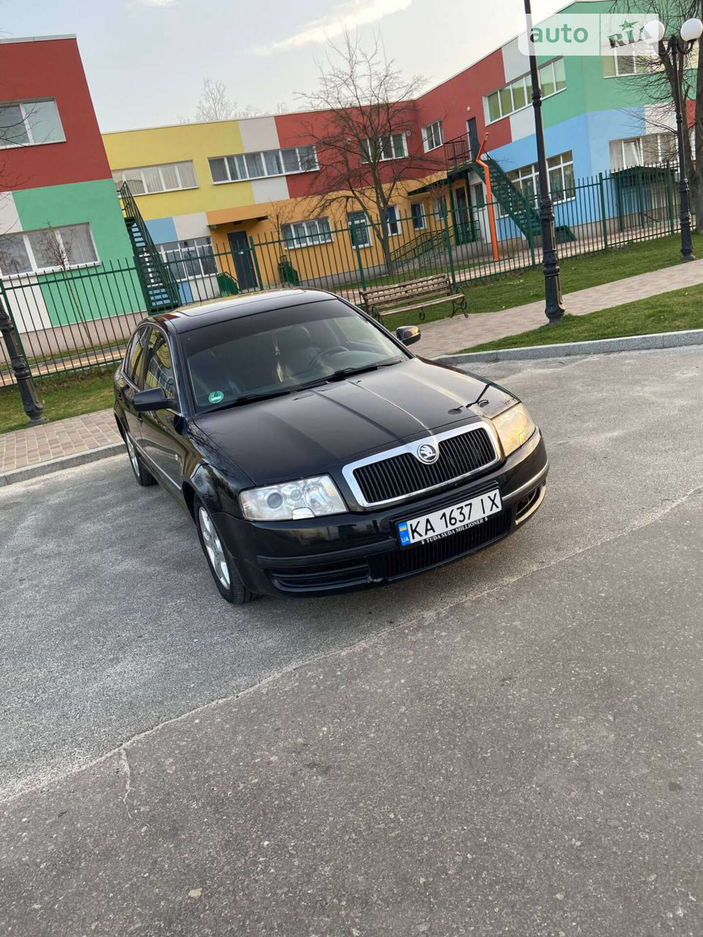 SKODA SUPERB 2004