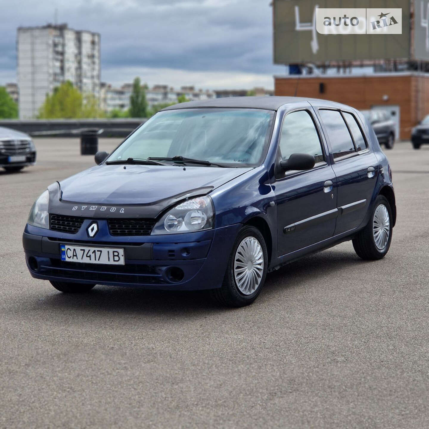 RENAULT CLIO 2003