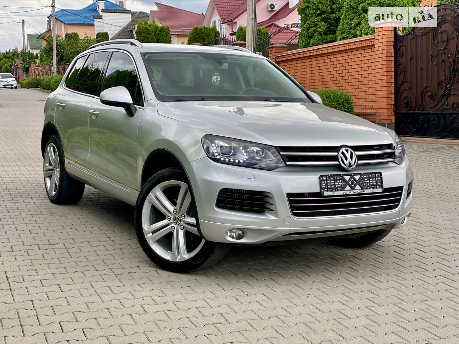VOLKSWAGEN TOUAREG 2010
