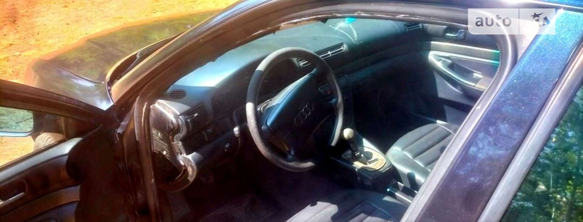 AUDI A4 1996