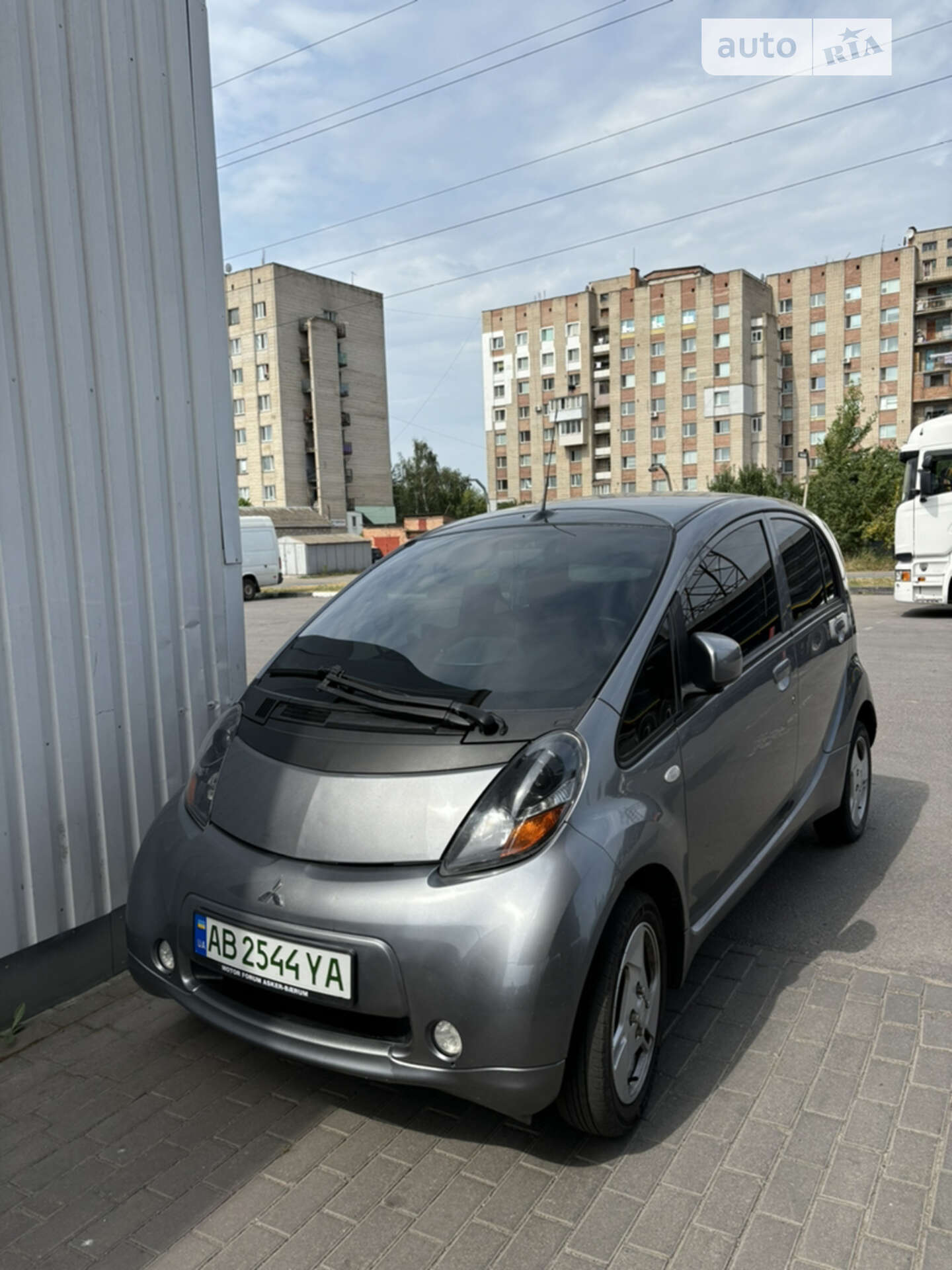 MITSUBISHI I-MIEV 2011