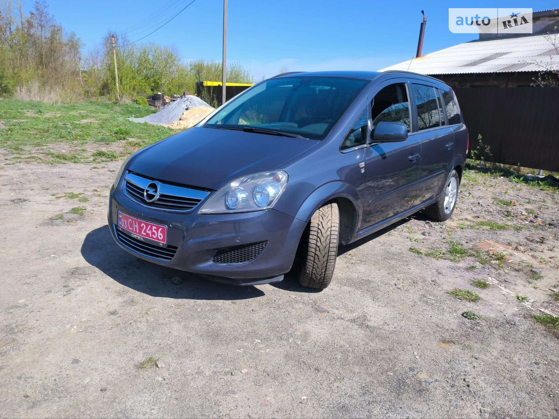 OPEL ZAFIRA 2010
