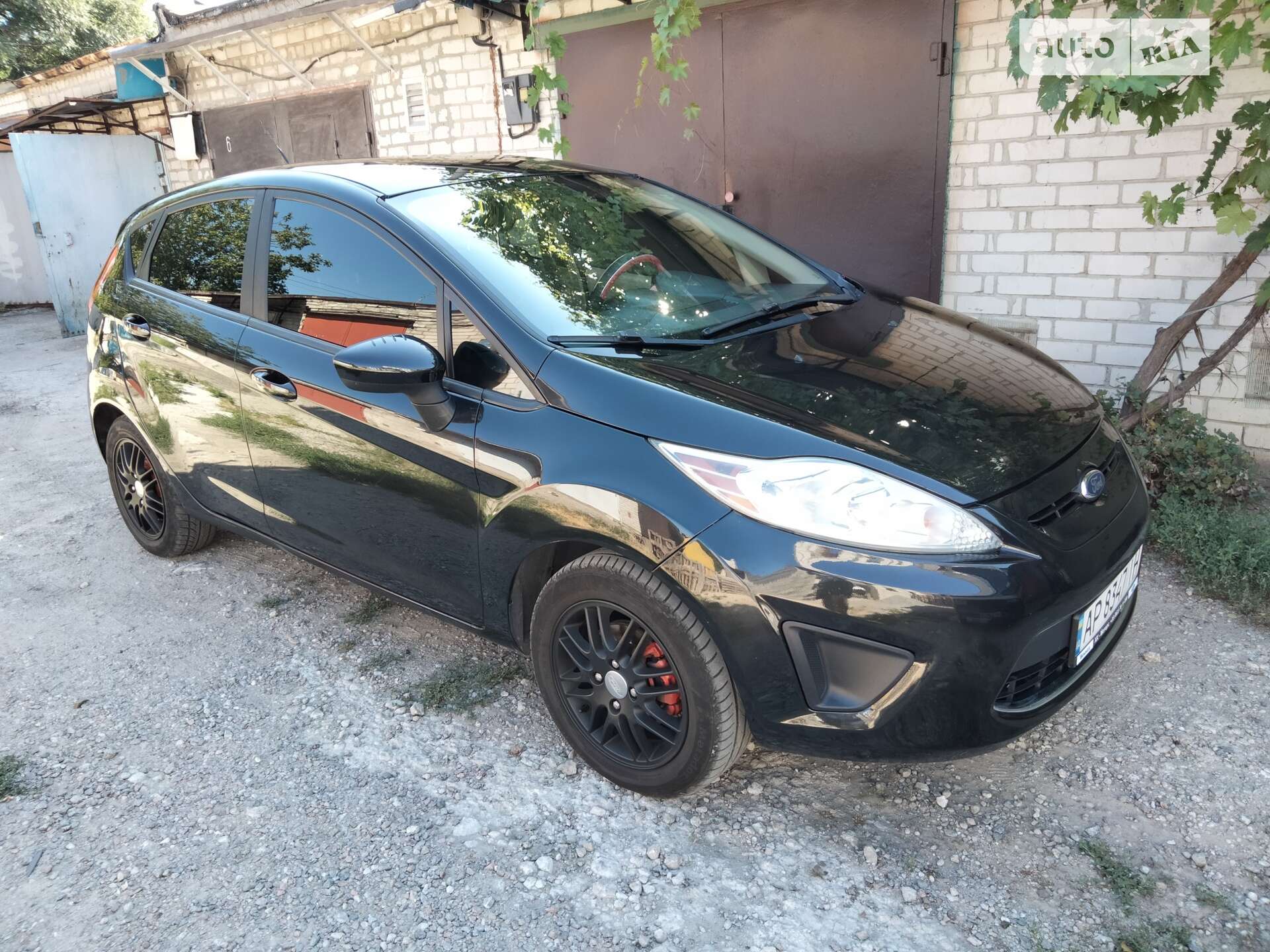 Головне фото звіту автомобіля FORD FIESTA 2010