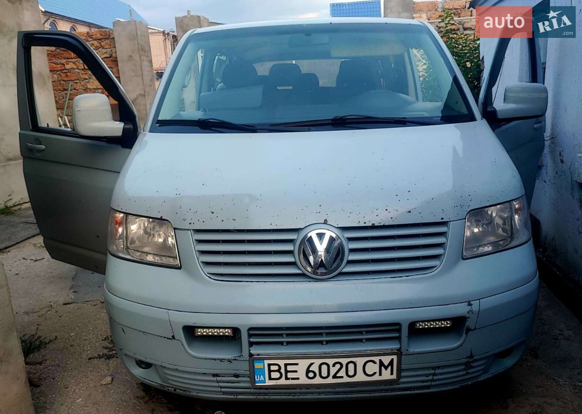VOLKSWAGEN TRANSPORTER 2004