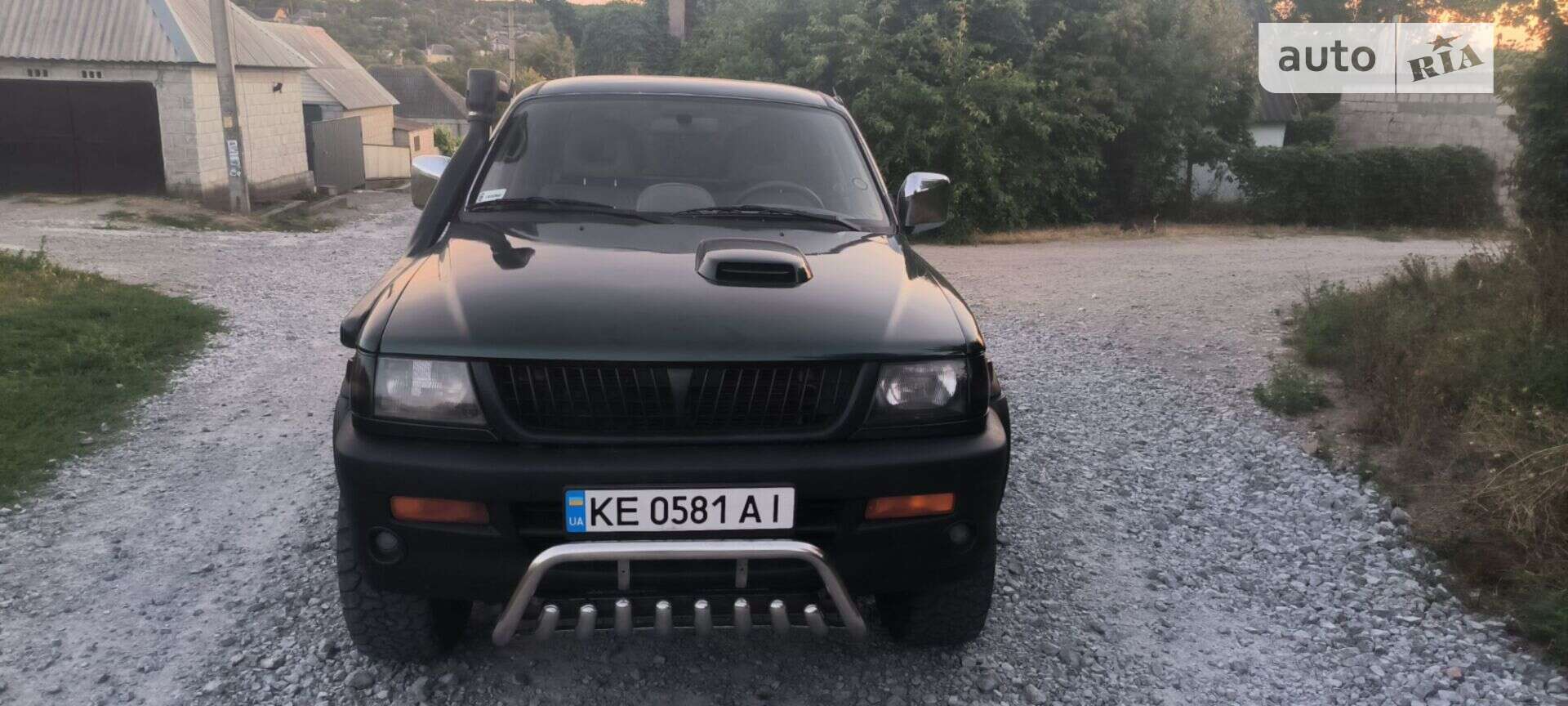 MITSUBISHI PAJERO 1998