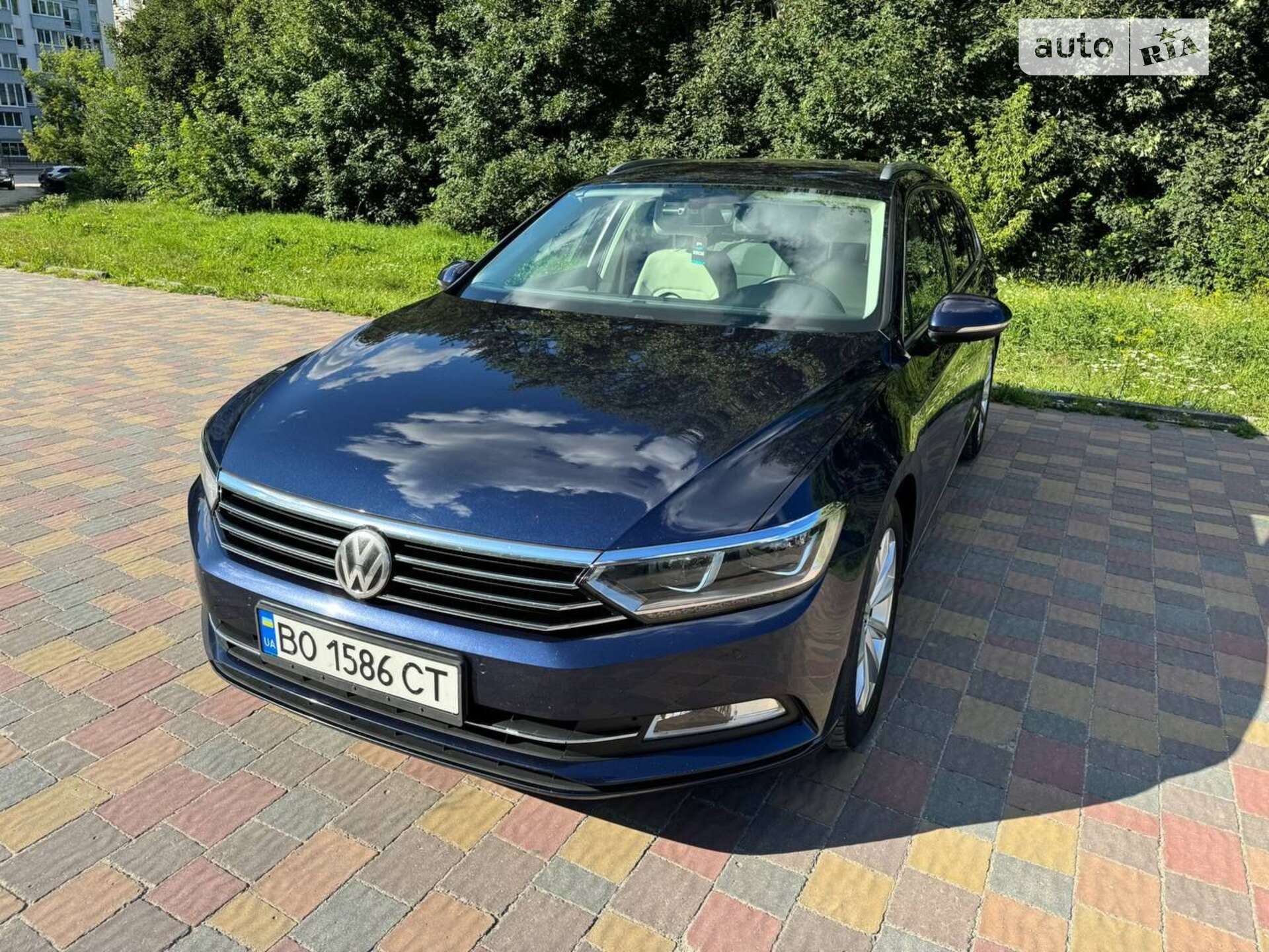 VOLKSWAGEN PASSAT 2015