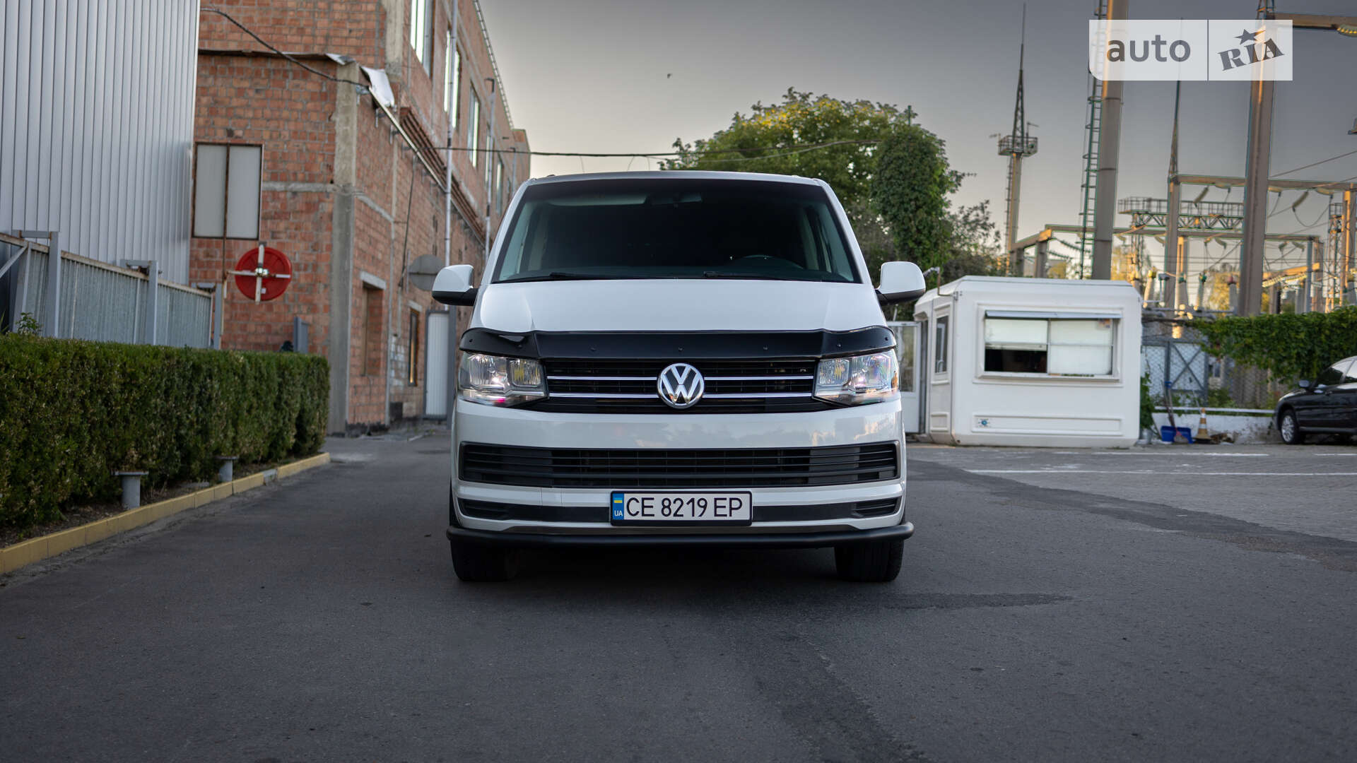 VOLKSWAGEN CARAVELLE 2016