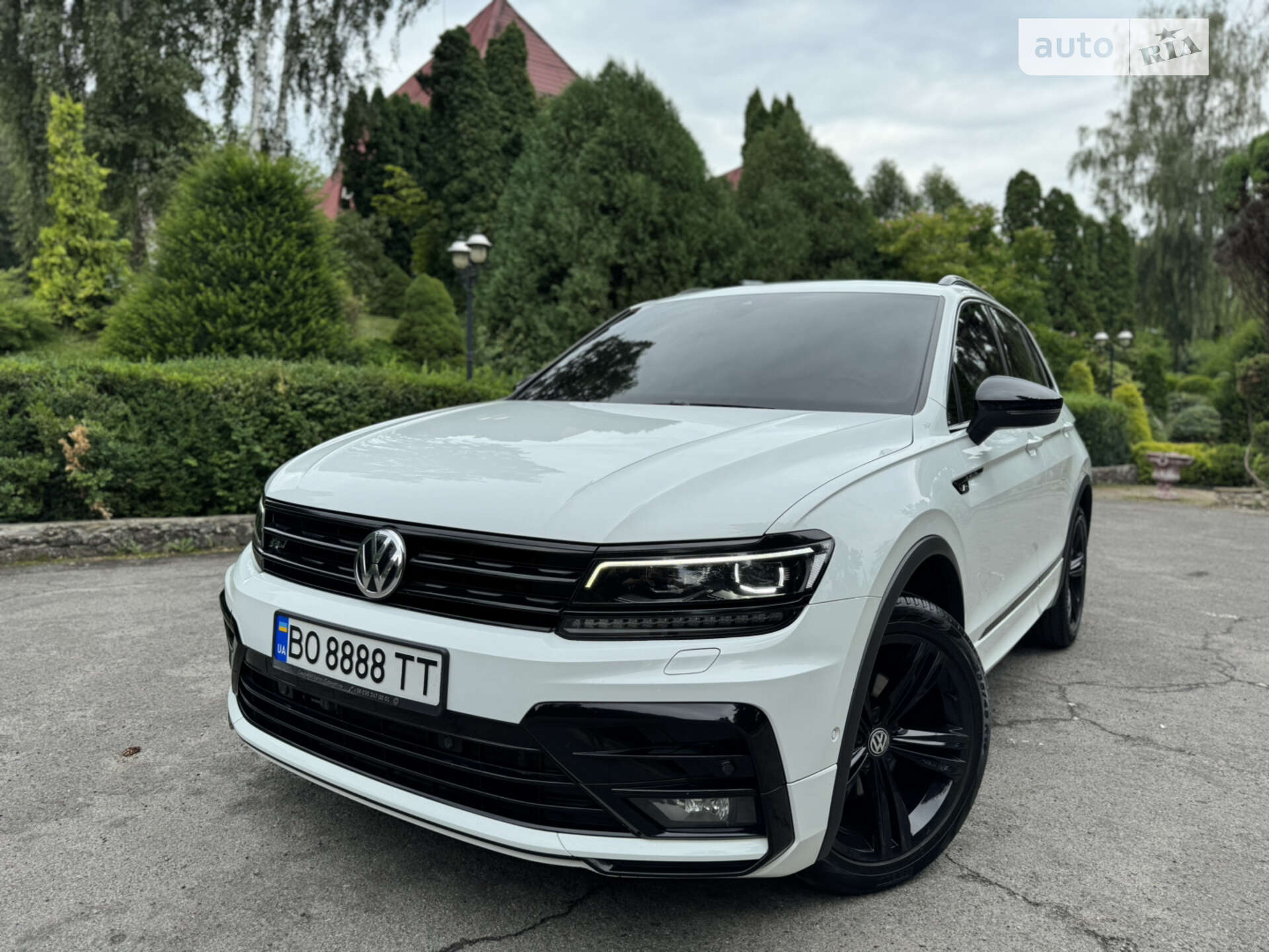 VOLKSWAGEN TIGUAN 2019