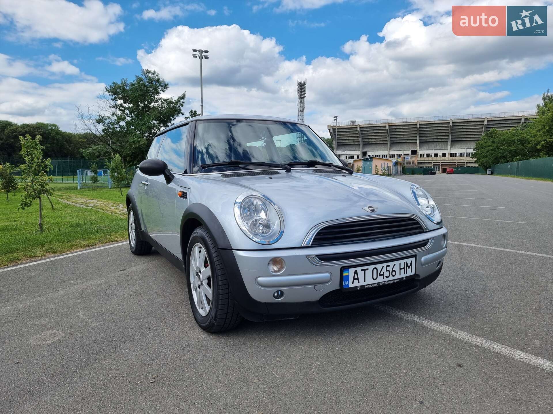 MINI ONE 2004