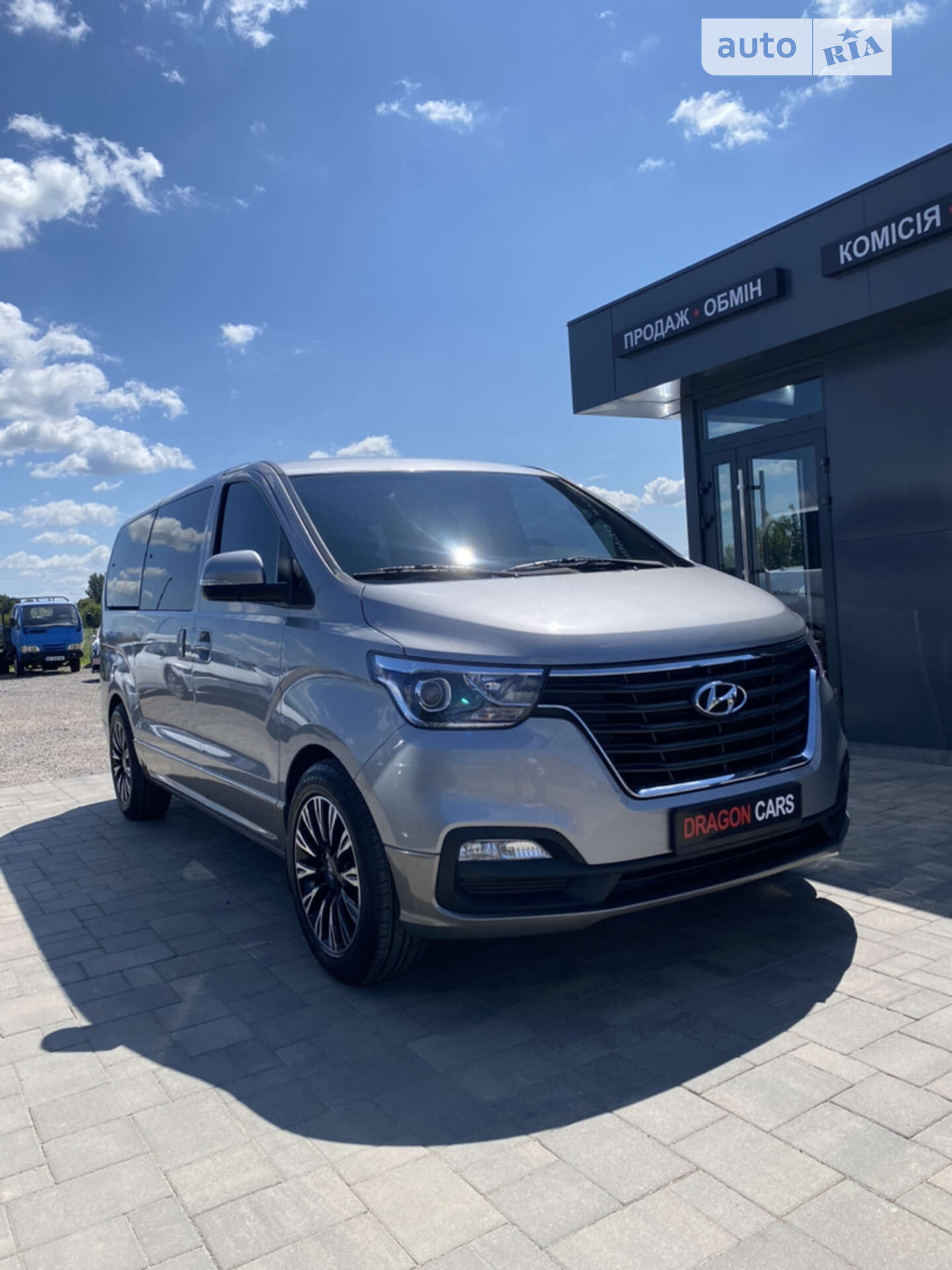 HYUNDAI H-1 2020