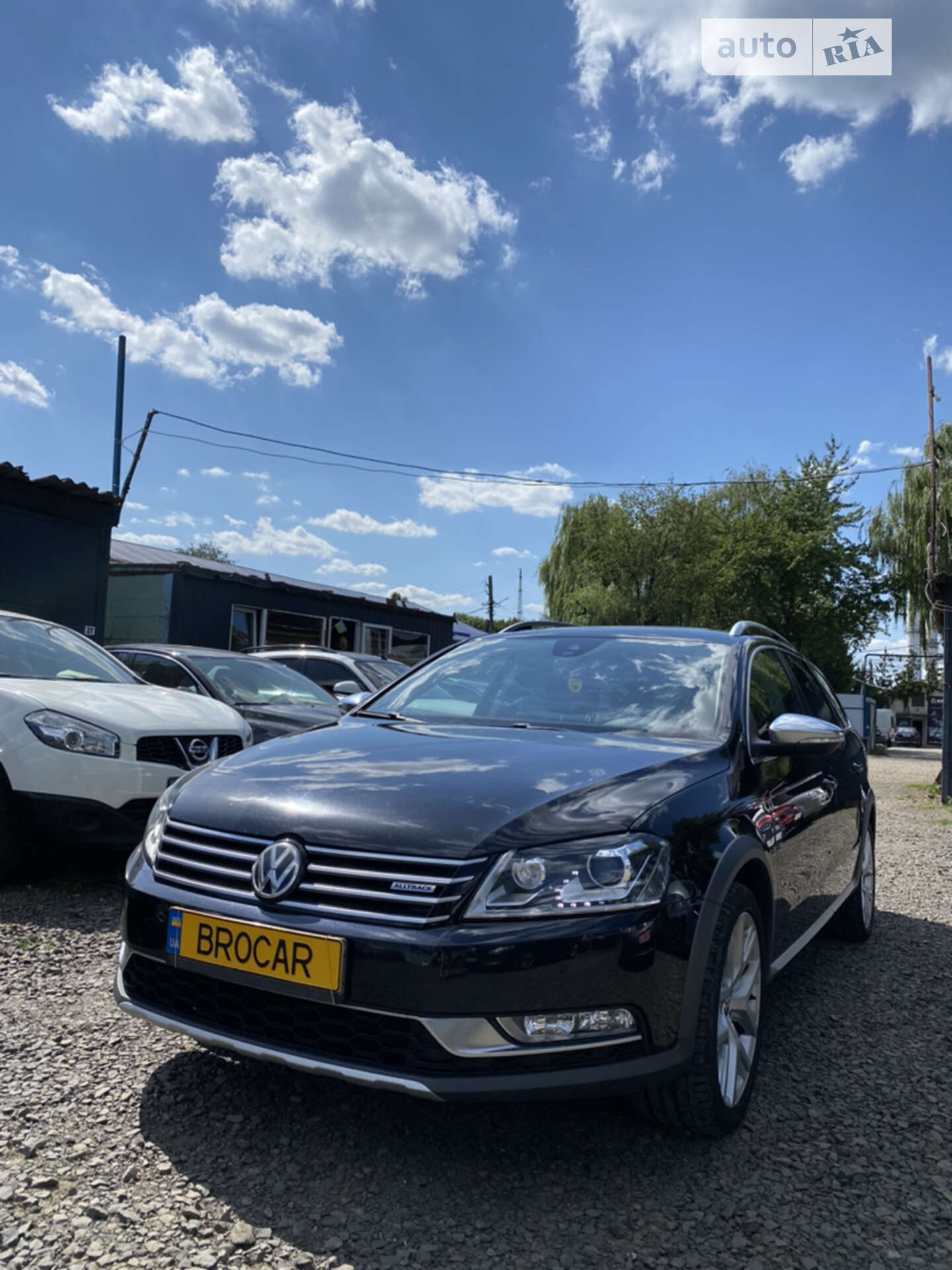 VOLKSWAGEN PASSAT 2012