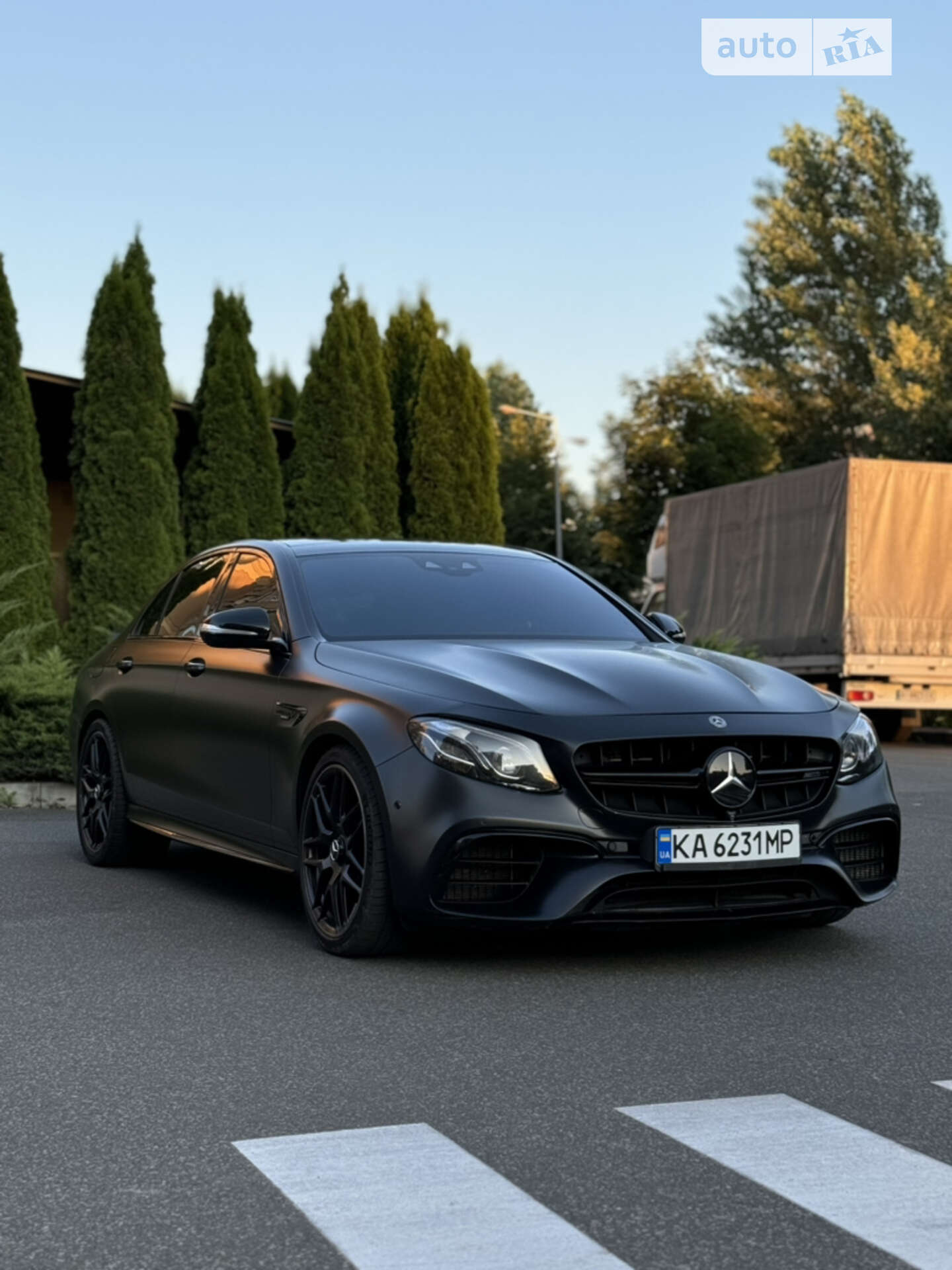 MERCEDES-BENZ E 63 AMG 2017