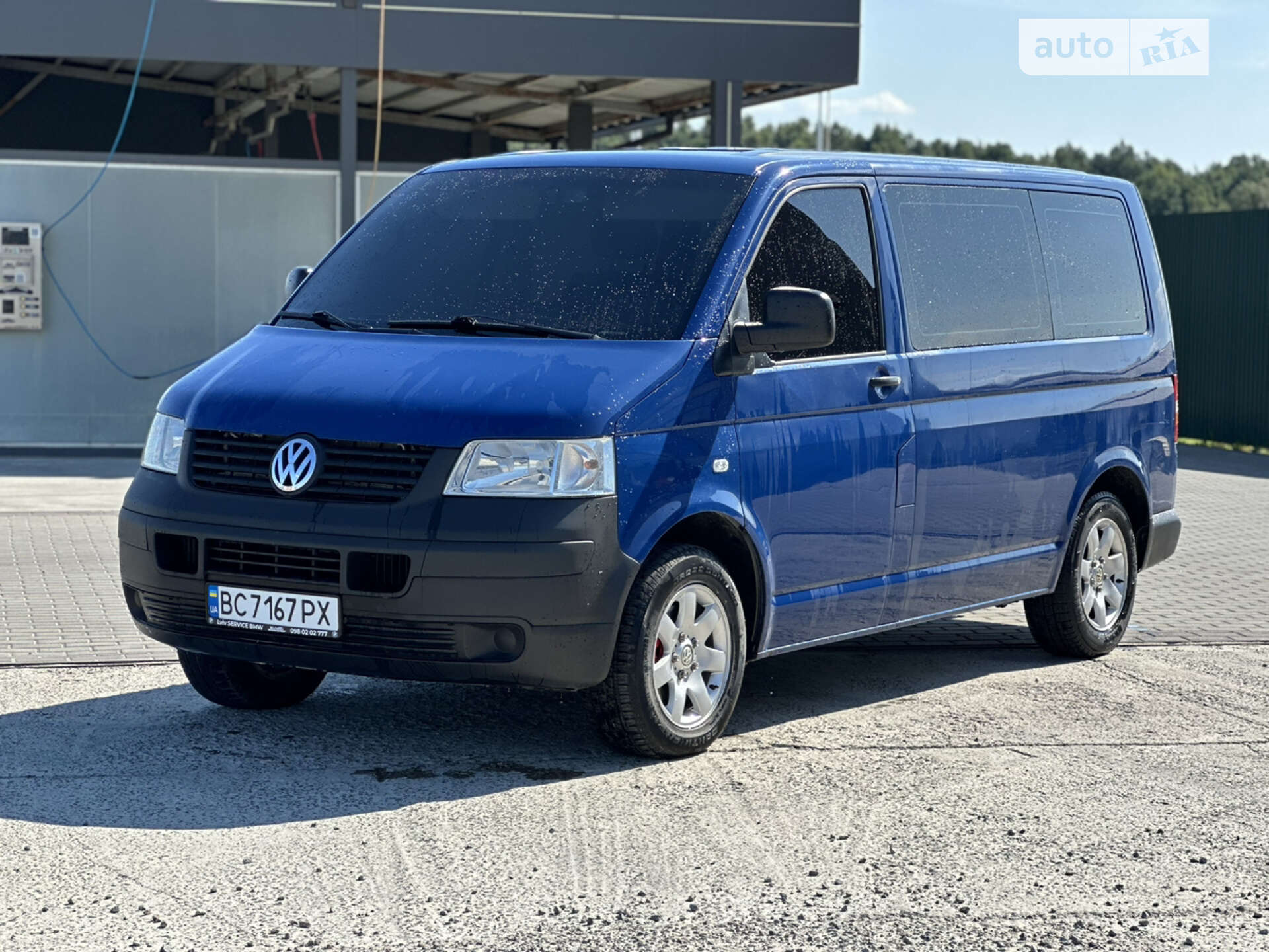 VOLKSWAGEN TRANSPORTER 2004