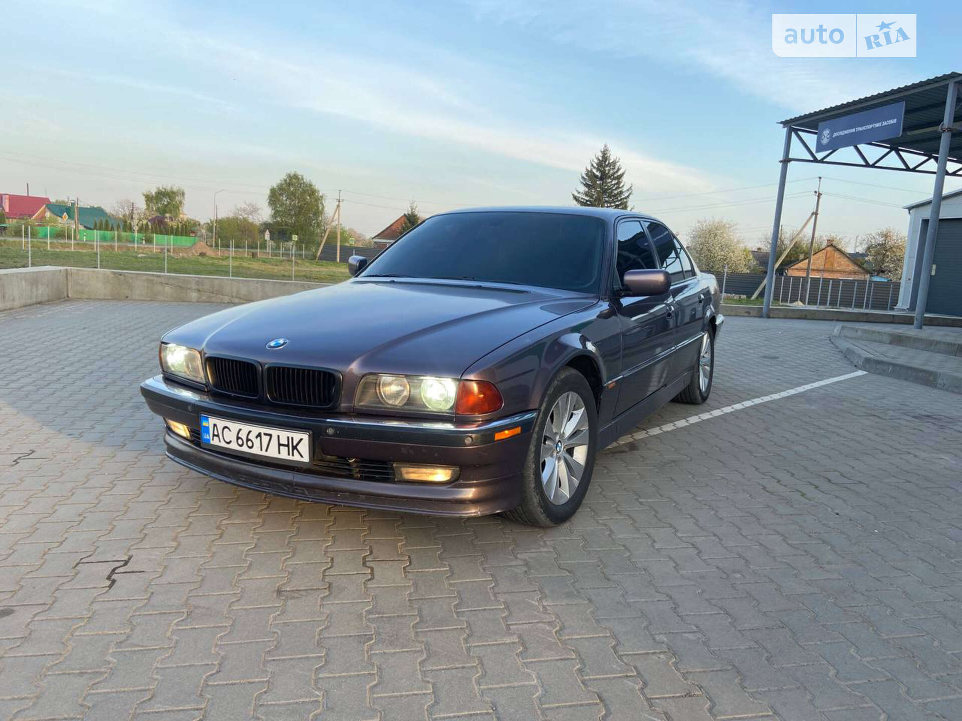 BMW 7 Series 1998