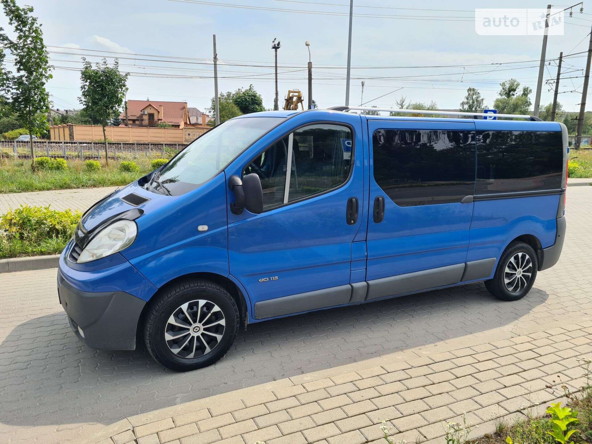 RENAULT TRAFIC 2012
