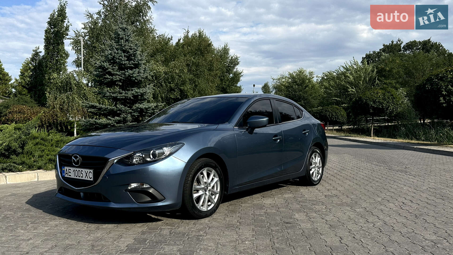 MAZDA 3 2013
