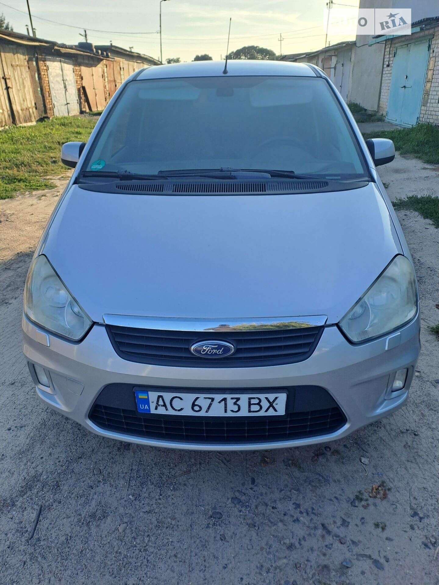 Головне фото звіту автомобіля FORD C-MAX 2010