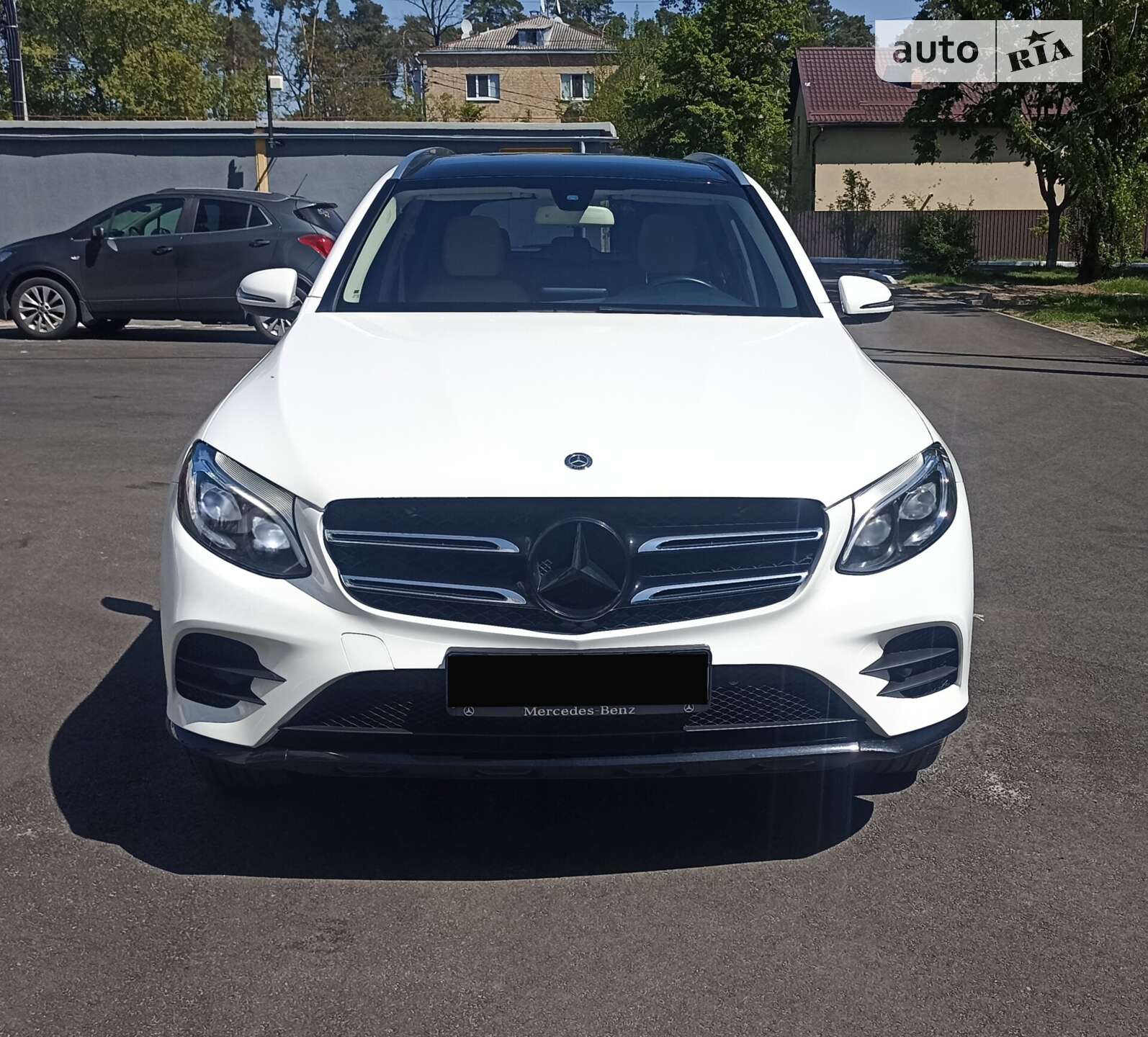MERCEDES-BENZ GLC 300 2017