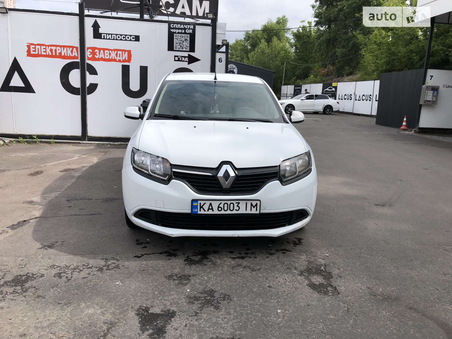 Renault Logan 2013
