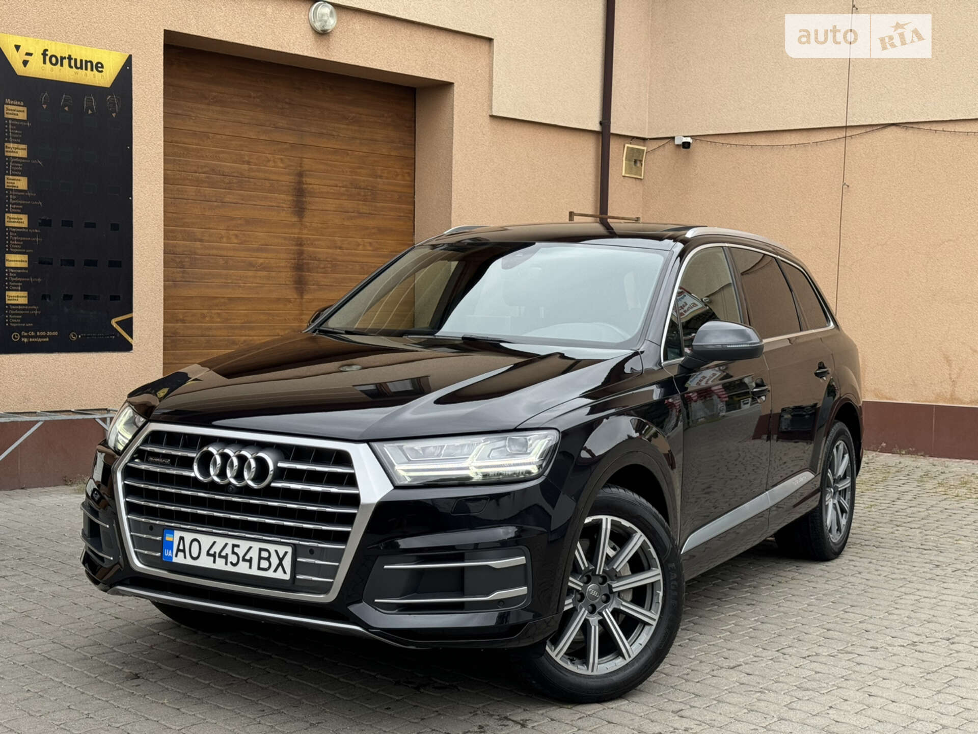 AUDI Q7