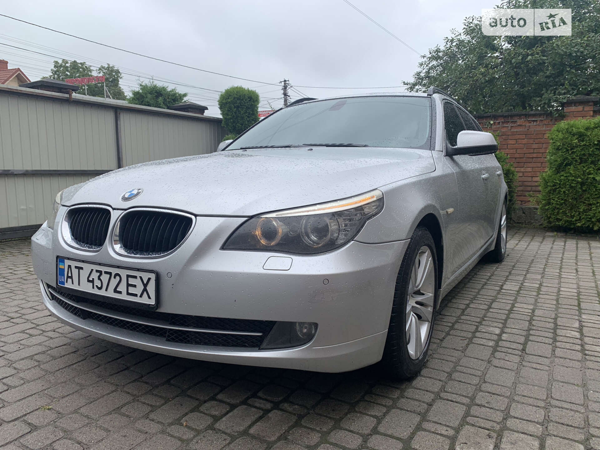 BMW 520 2010