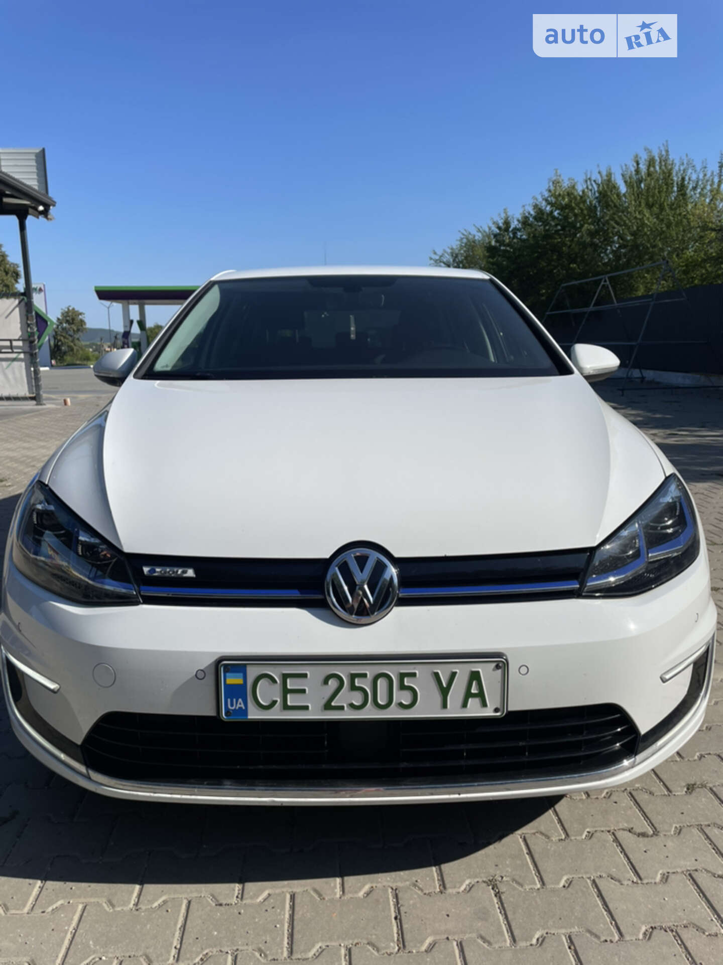 VOLKSWAGEN E-GOLF 2018
