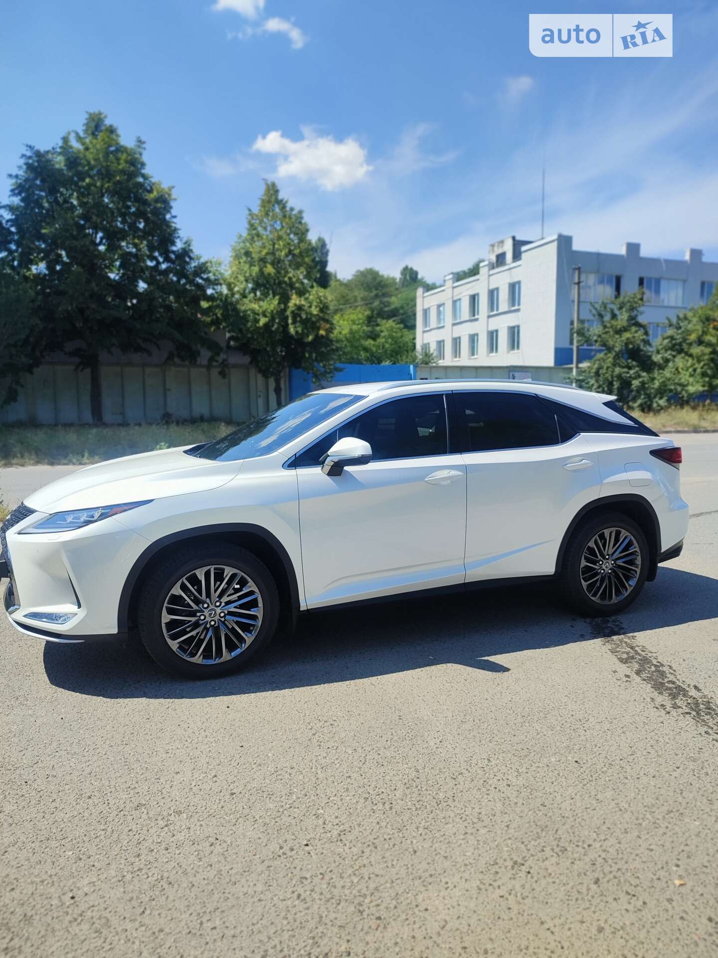Lexus RX 2022