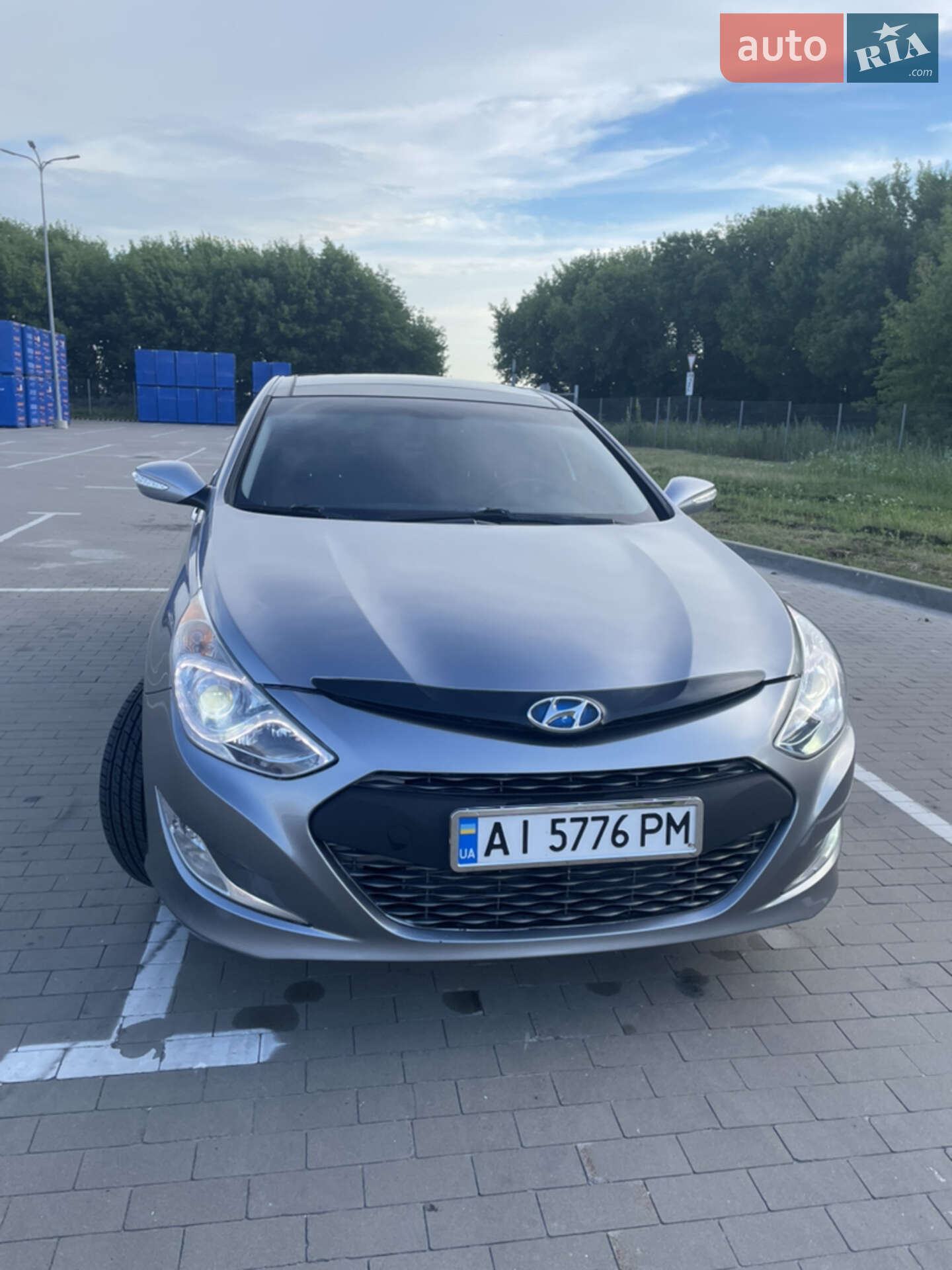 Головне фото звіту автомобіля HYUNDAI SONATA 2014