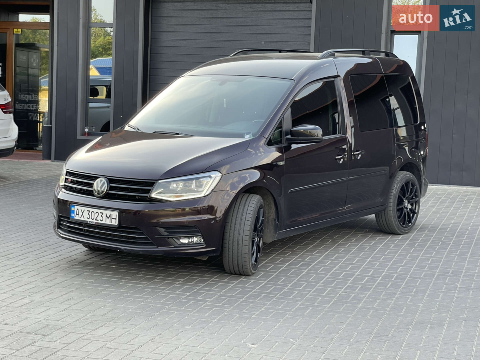VOLKSWAGEN CADDY 2016