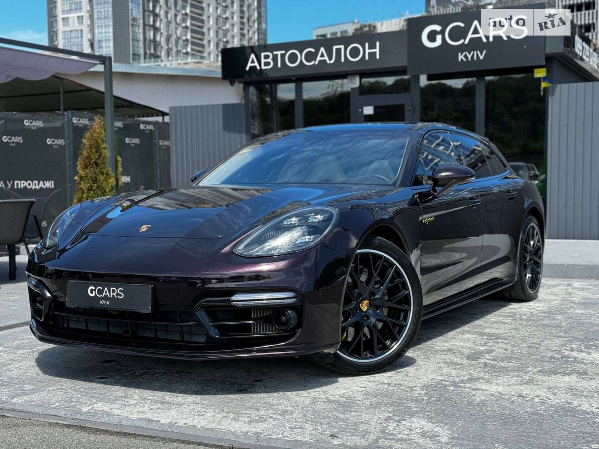 PORSCHE PANAMERA