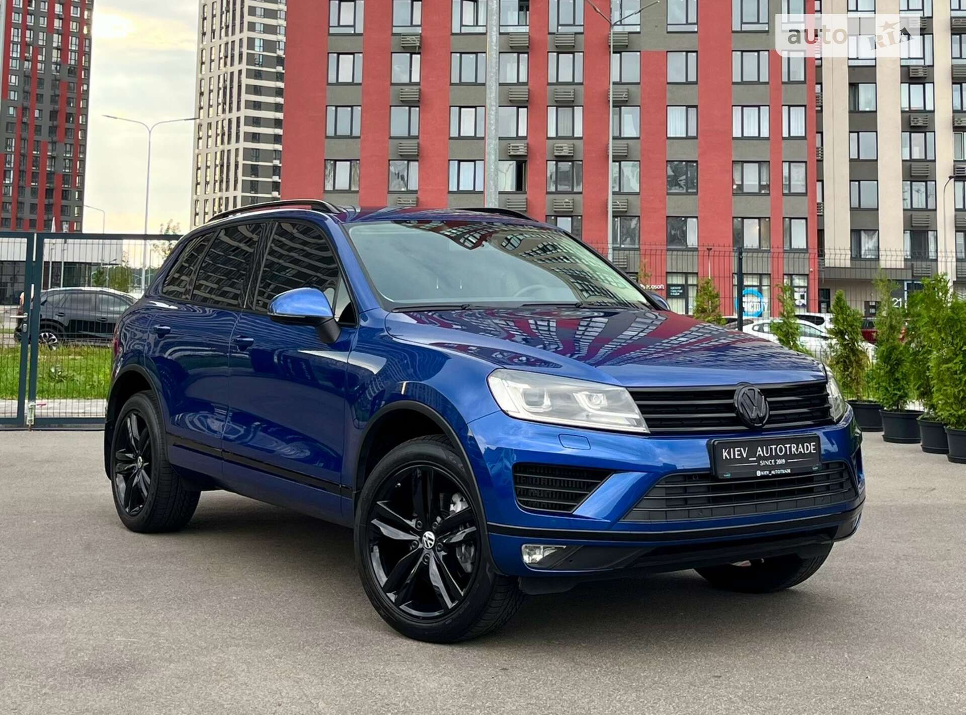 VOLKSWAGEN TOUAREG 2015