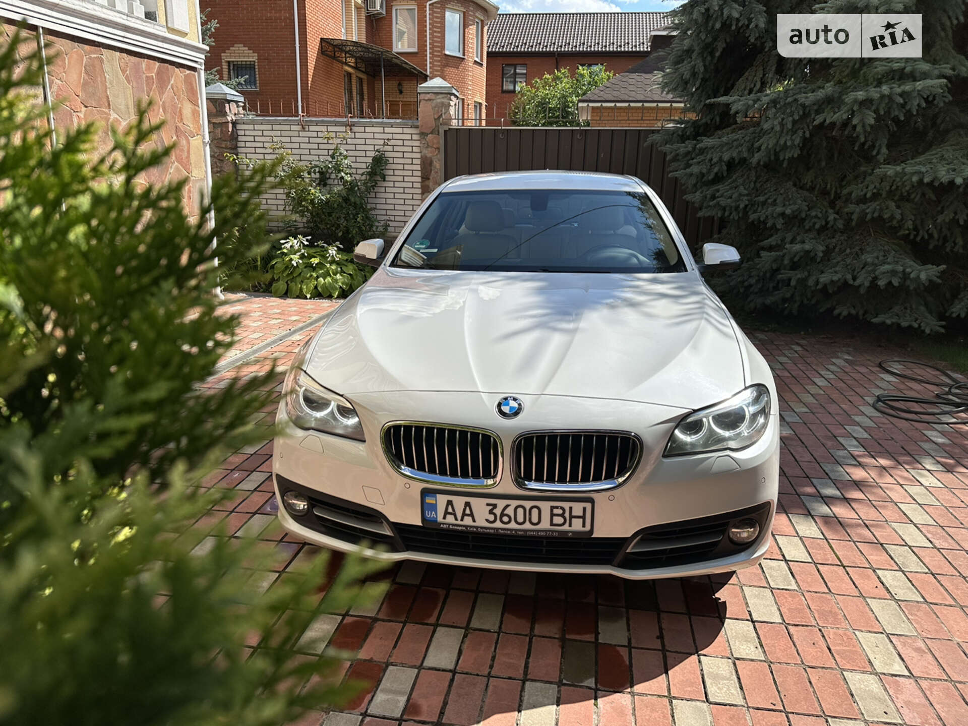 BMW 520I 2016
