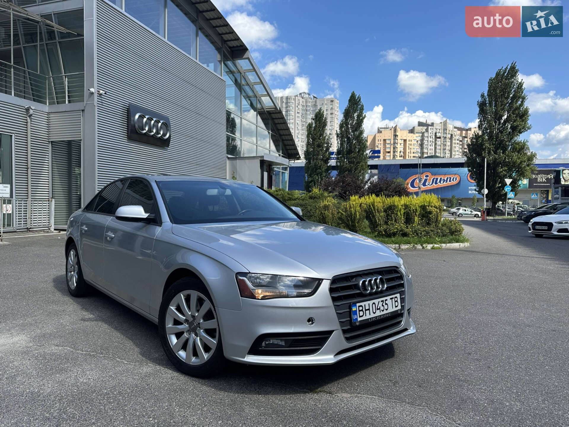 AUDI A4 2013