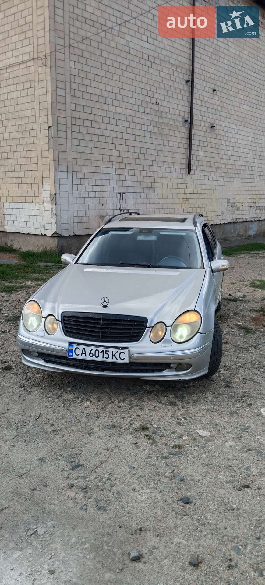 Головне фото звіту автомобіля MERCEDES-BENZ E 270 CDI 2003
