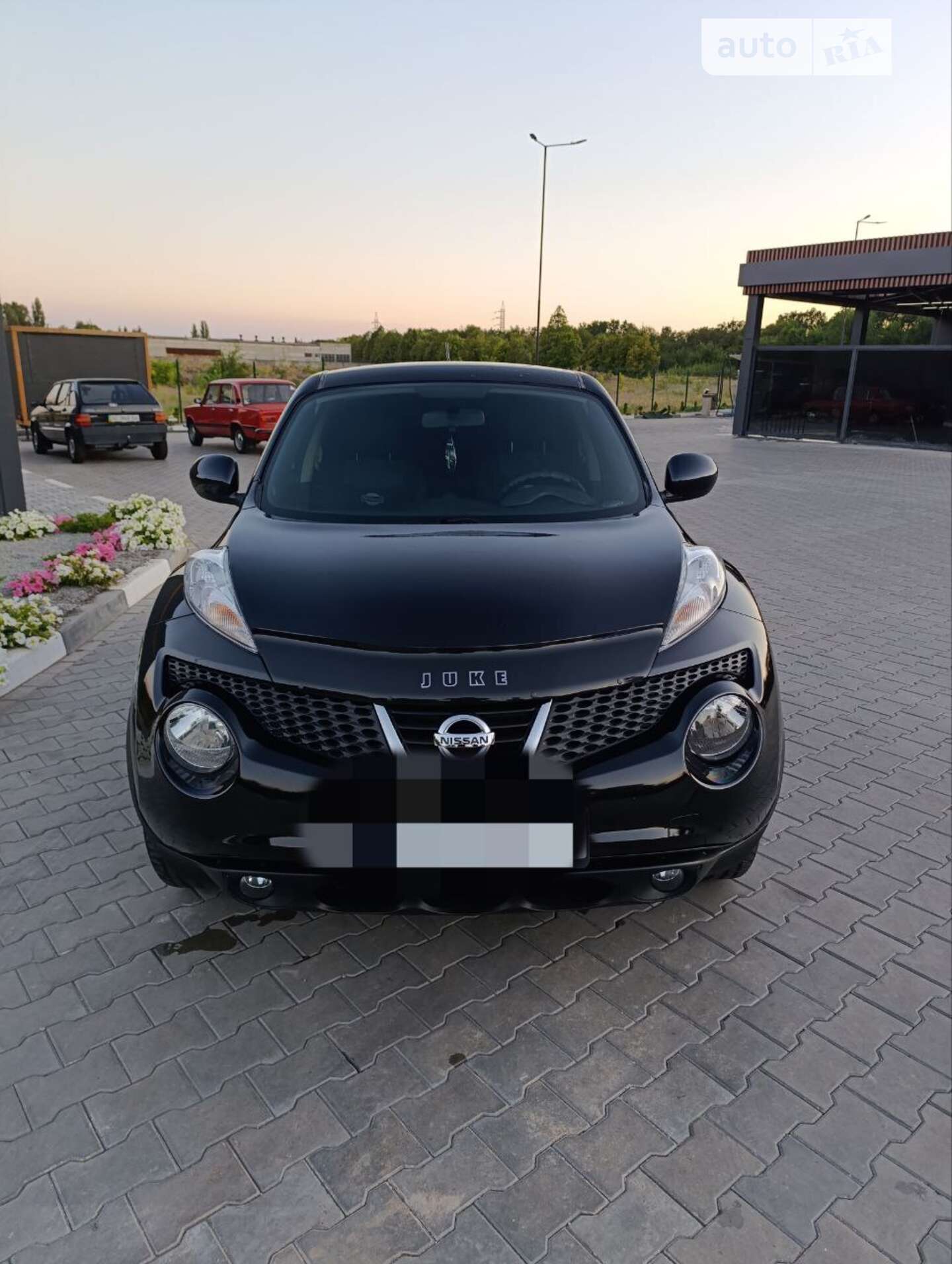 NISSAN JUKE 2012