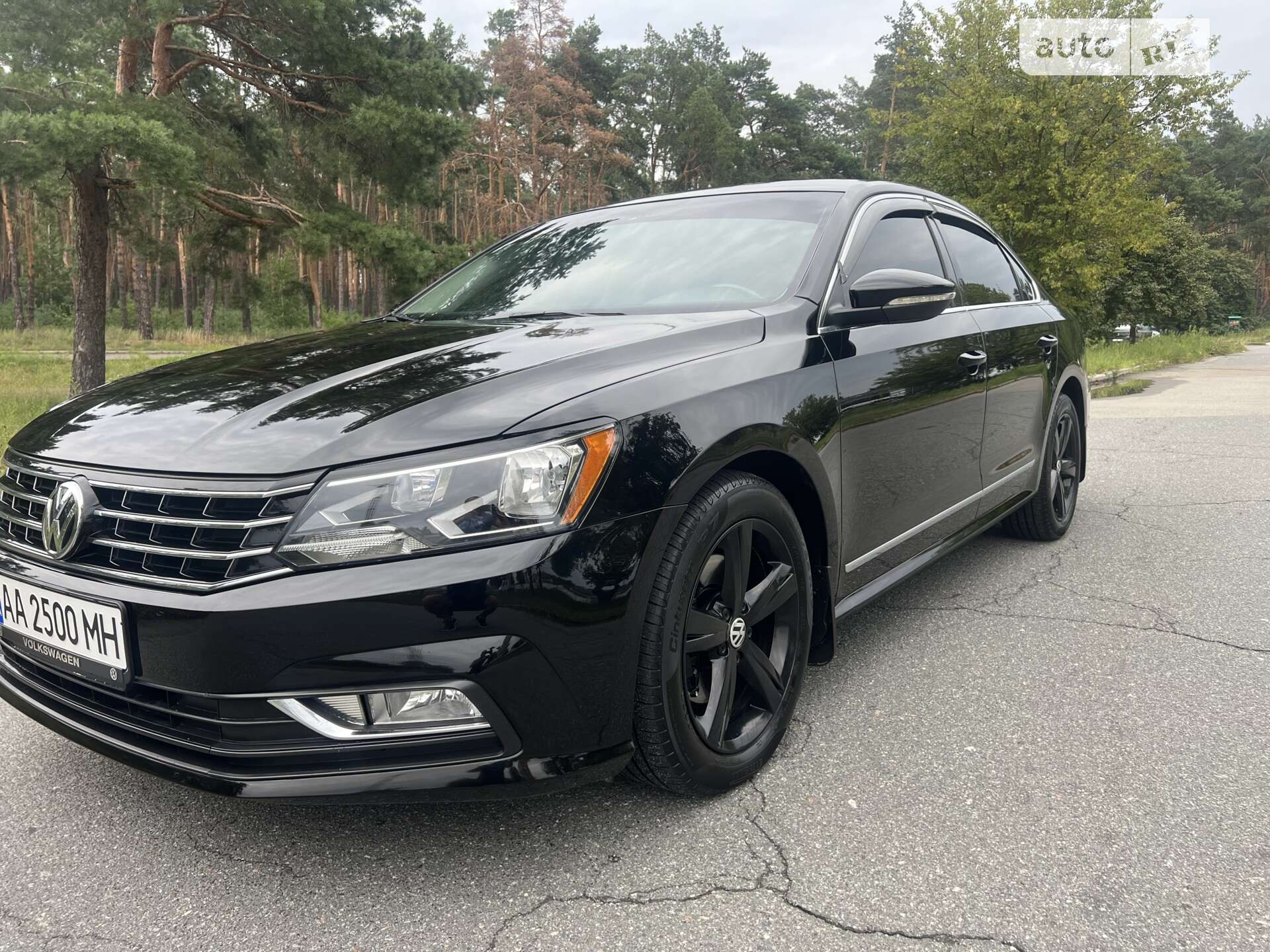 VOLKSWAGEN PASSAT 2016